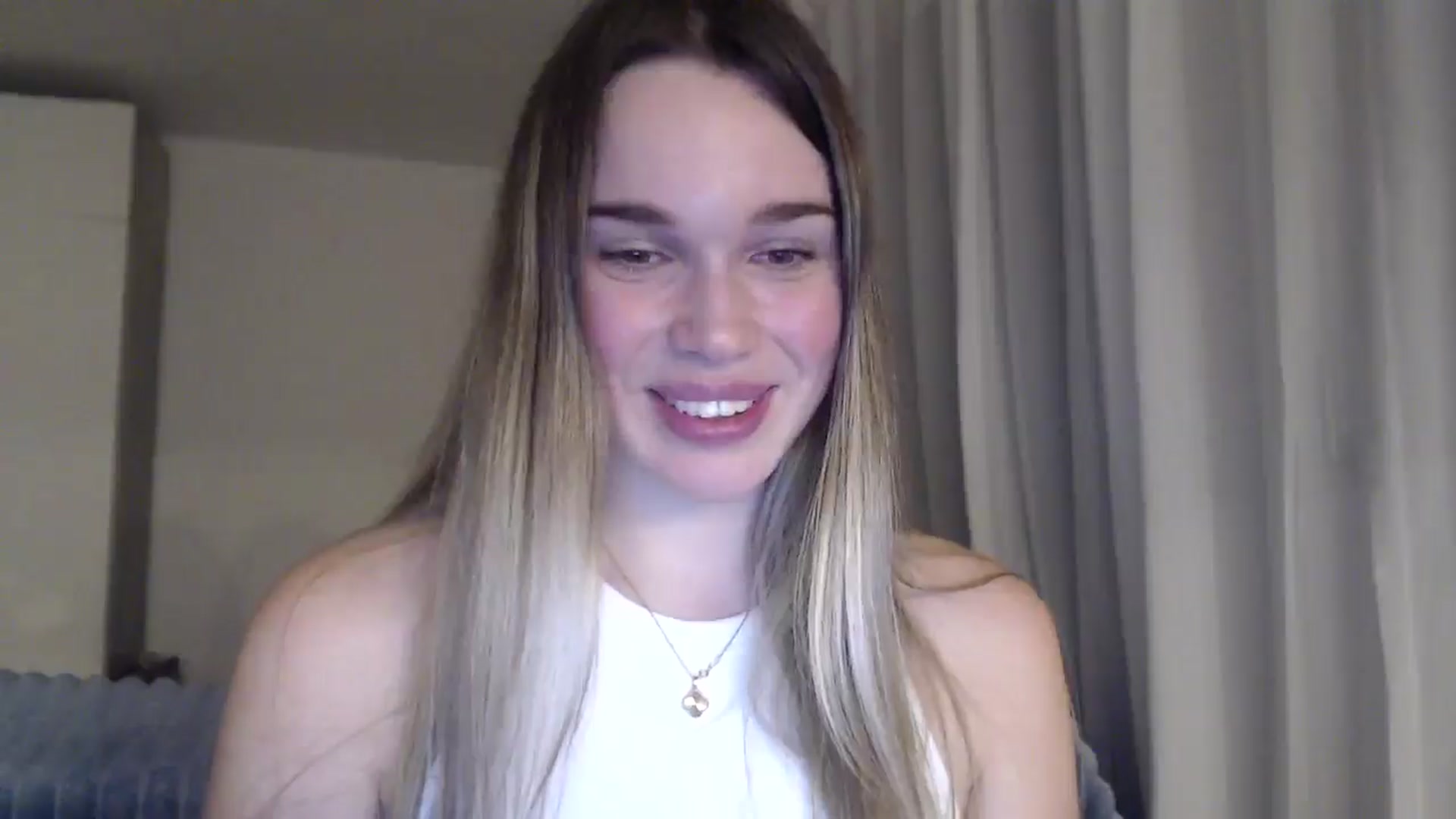 Gallery image thumbnail from Ooh_Cassie's myfreecams stream on, 01/07/2026, 22:25 image 19 of 20