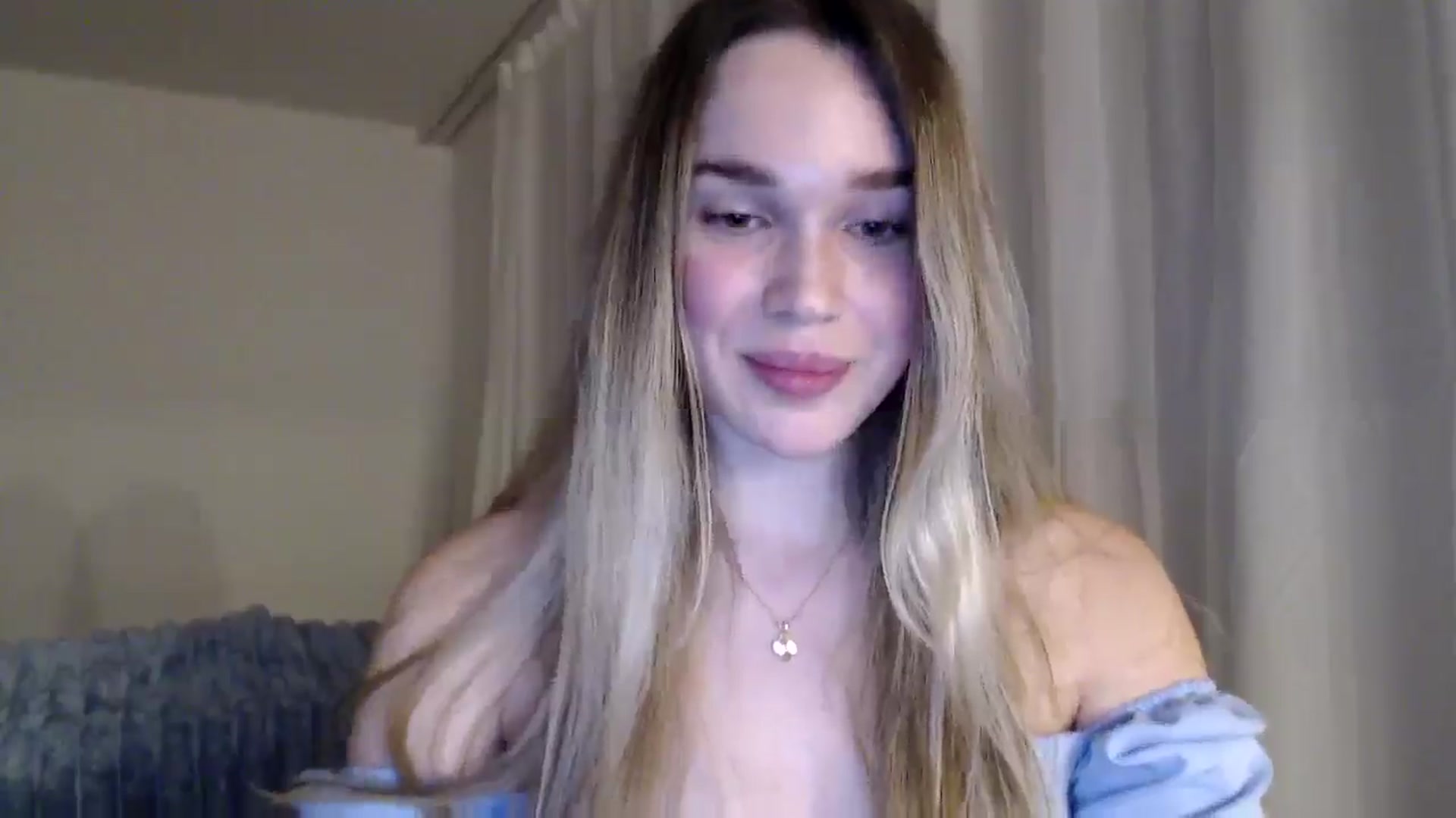 Gallery image thumbnail from Ooh_Cassie's myfreecams stream on, 01/16/2026, 21:33 image 18 of 20