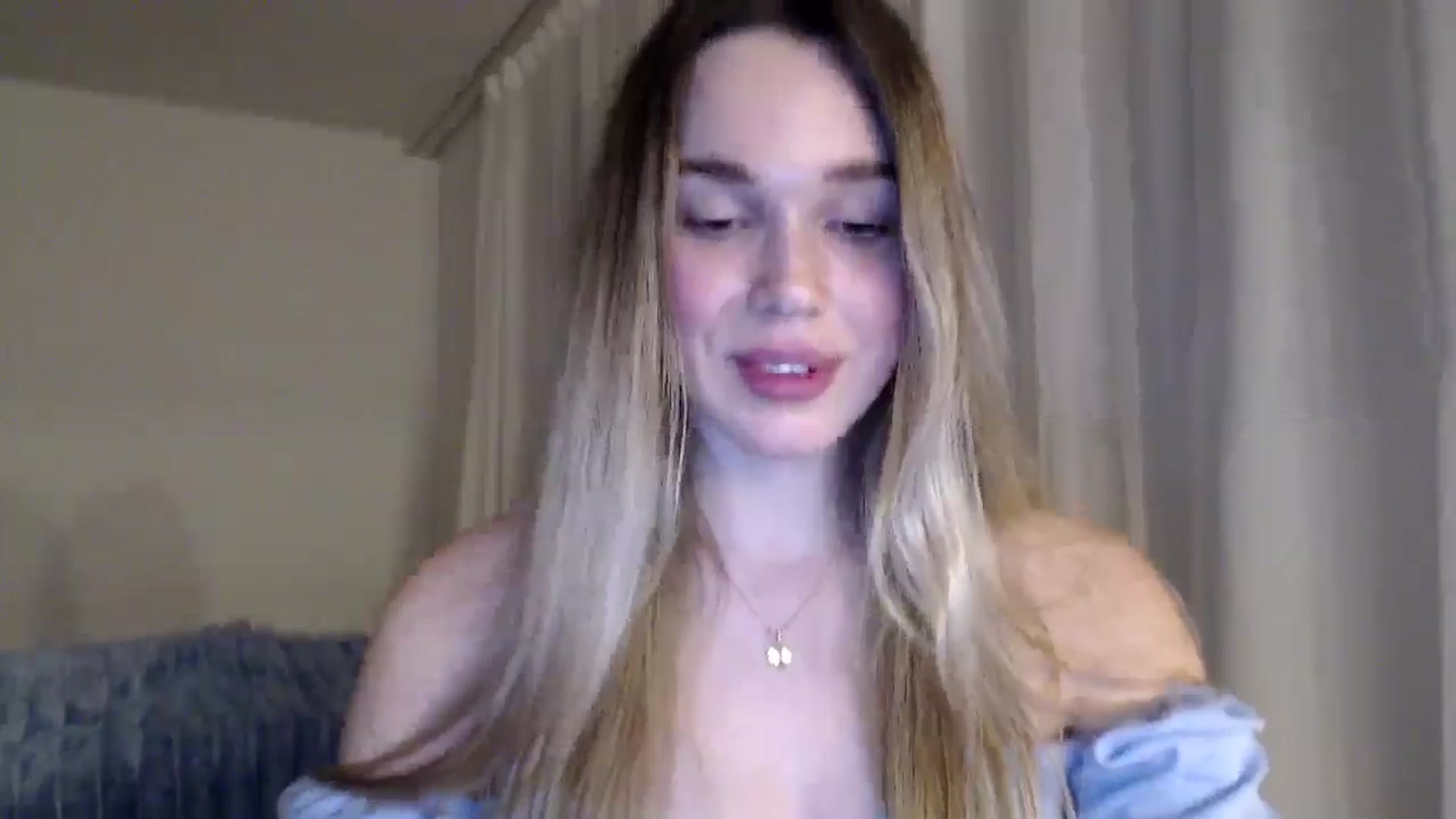 Gallery image thumbnail from Ooh_Cassie's myfreecams stream on, 01/16/2026, 21:33 image 17 of 20