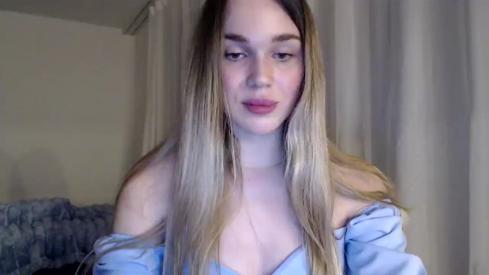 Gallery image thumbnail from Ooh_Cassie's myfreecams stream on, 01/17/2026, 24:01 image 2 of 20