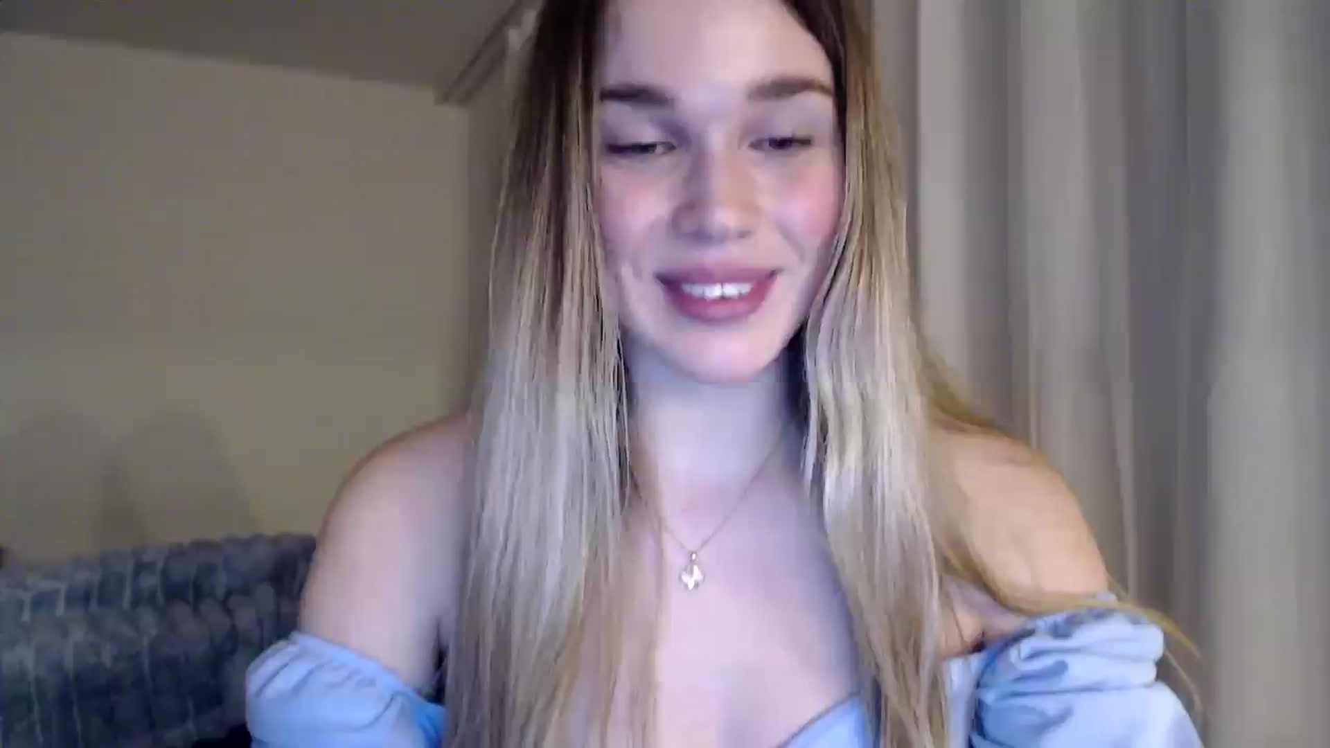Gallery image thumbnail from Ooh_Cassie's myfreecams stream on, 01/17/2026, 24:01 image 6 of 20