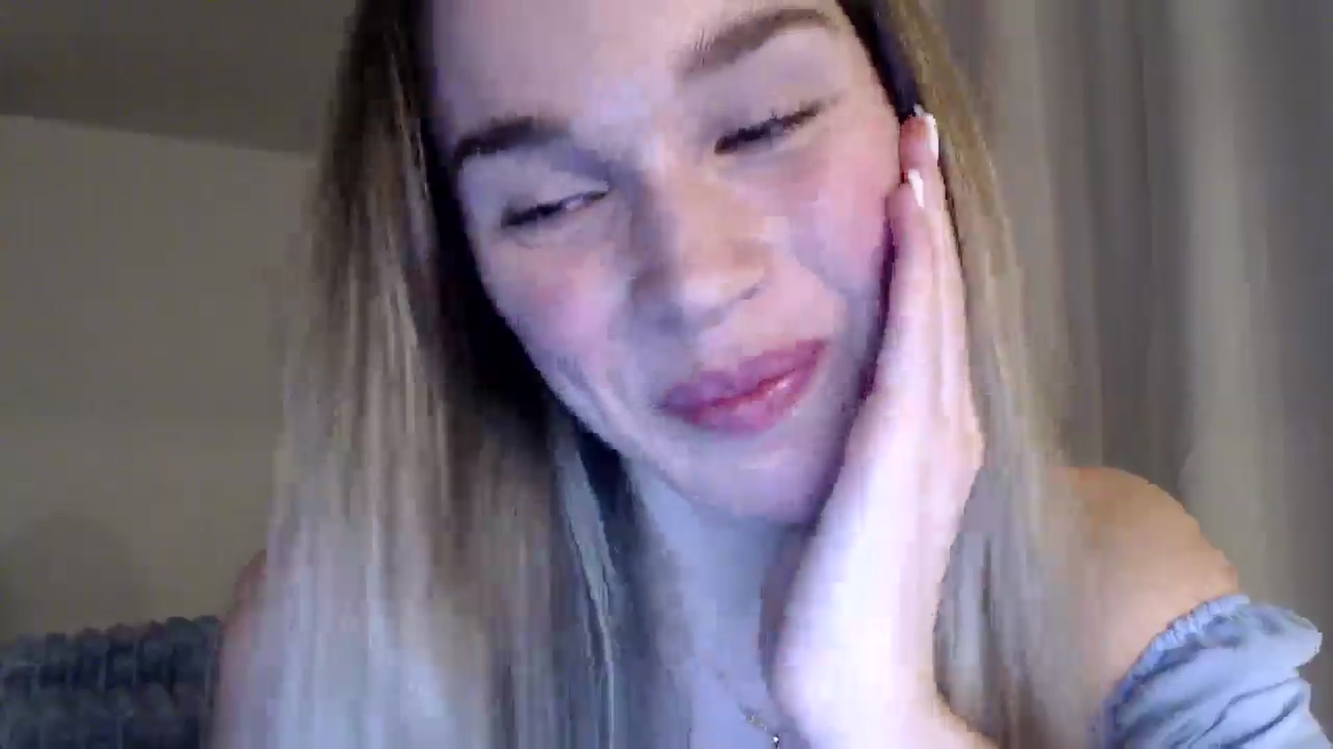Gallery image thumbnail from Ooh_Cassie's myfreecams stream on, 01/17/2026, 24:17 image 20 of 20