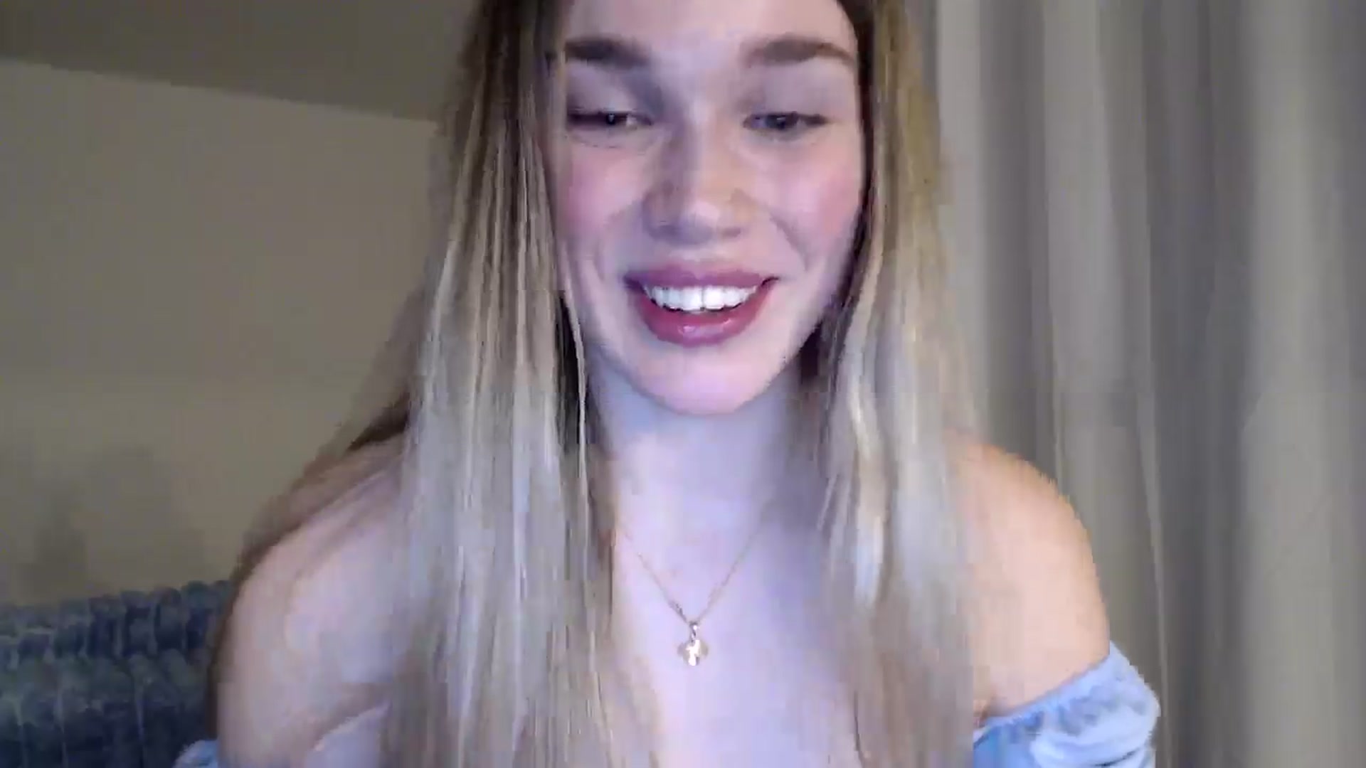 Gallery image thumbnail from Ooh_Cassie's myfreecams stream on, 01/17/2026, 24:17 image 15 of 20