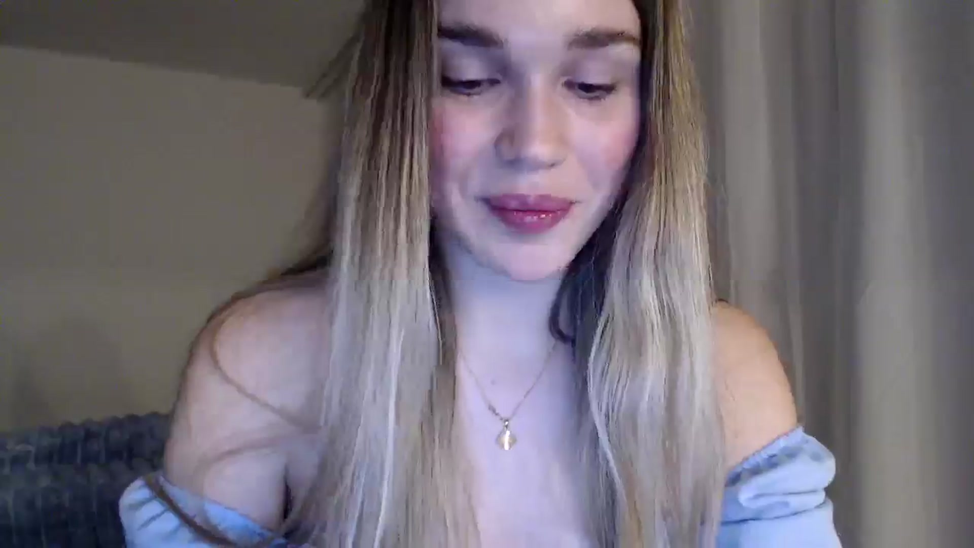 Gallery image thumbnail from Ooh_Cassie's myfreecams stream on, 01/17/2026, 24:17 image 13 of 20