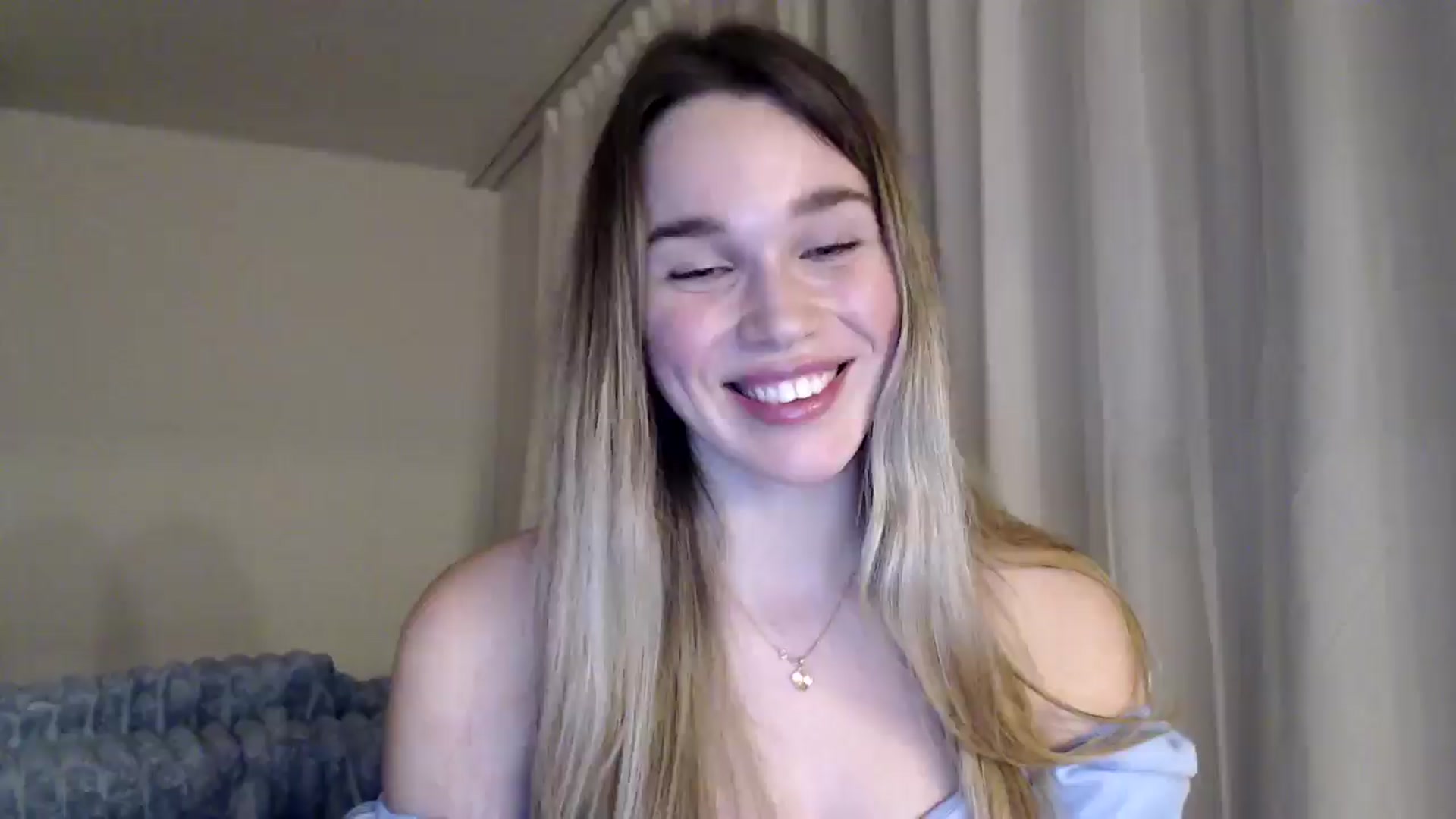 Gallery image thumbnail from Ooh_Cassie's myfreecams stream on, 01/17/2026, 24:17 image 1 of 20