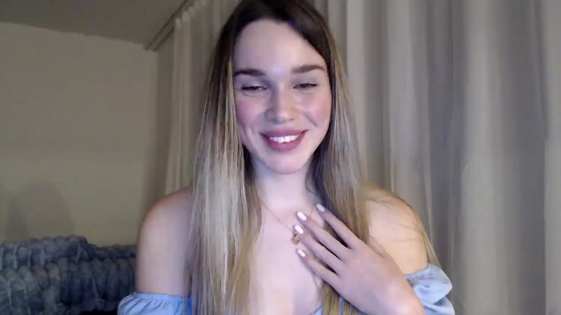 Gallery image thumbnail from Ooh_Cassie's myfreecams stream on, 01/17/2026, 01:12 image 14 of 20
