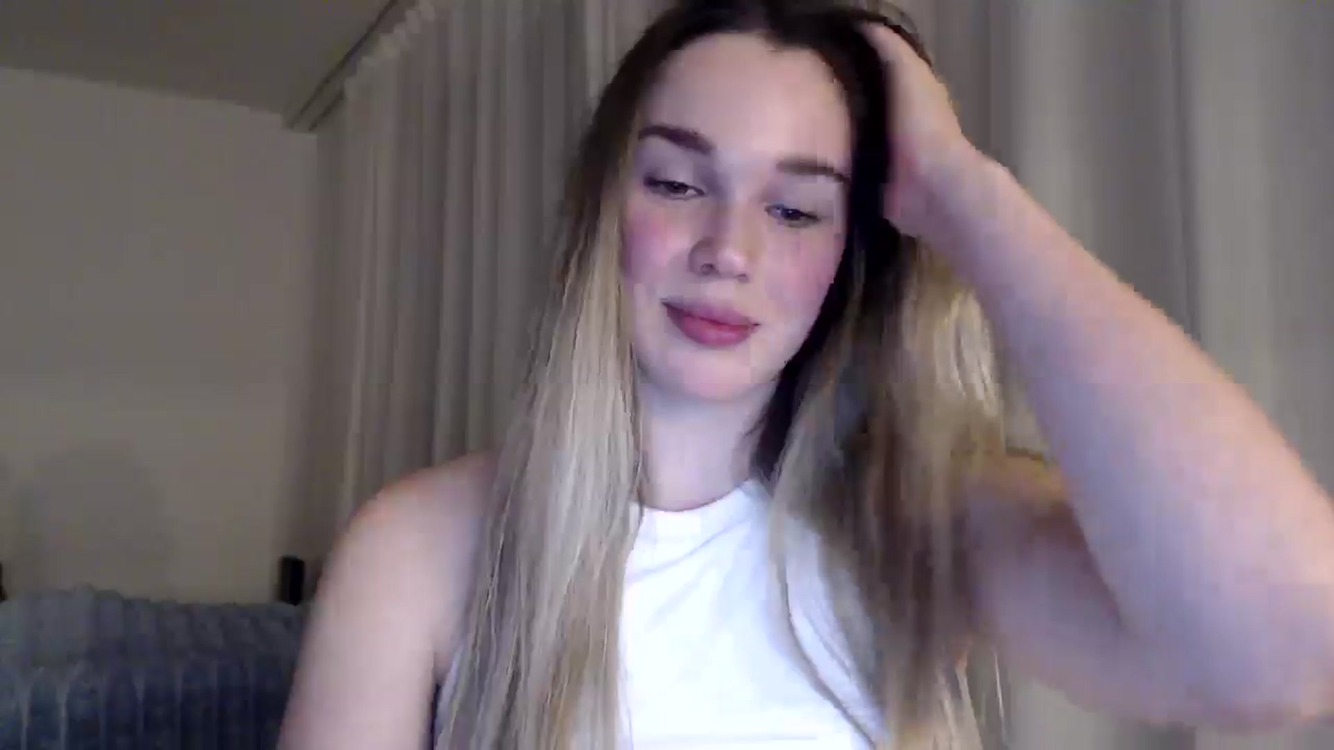 Gallery image thumbnail from Ooh_Cassie's myfreecams stream on, 01/17/2026, 21:18 image 6 of 20