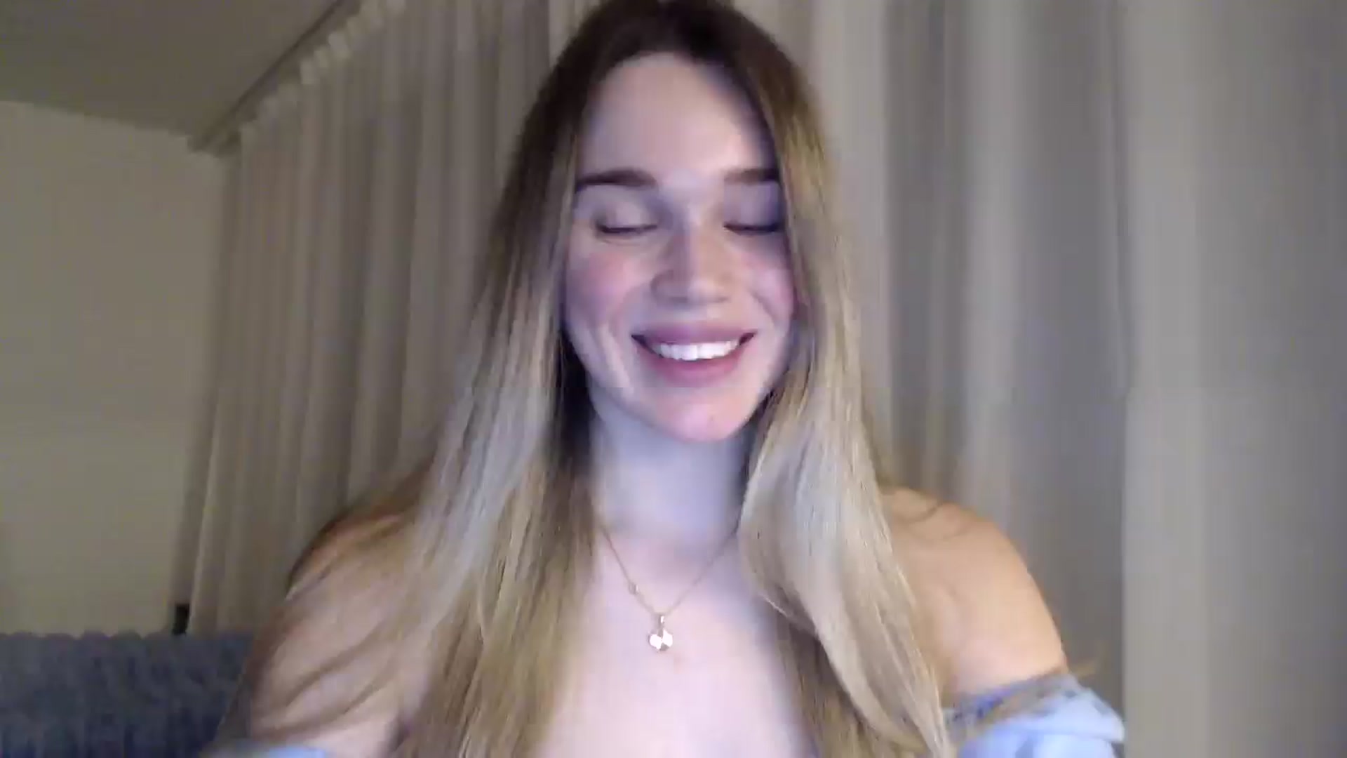 Gallery image thumbnail from Ooh_Cassie's myfreecams stream on, 01/20/2026, 22:07 image 19 of 20