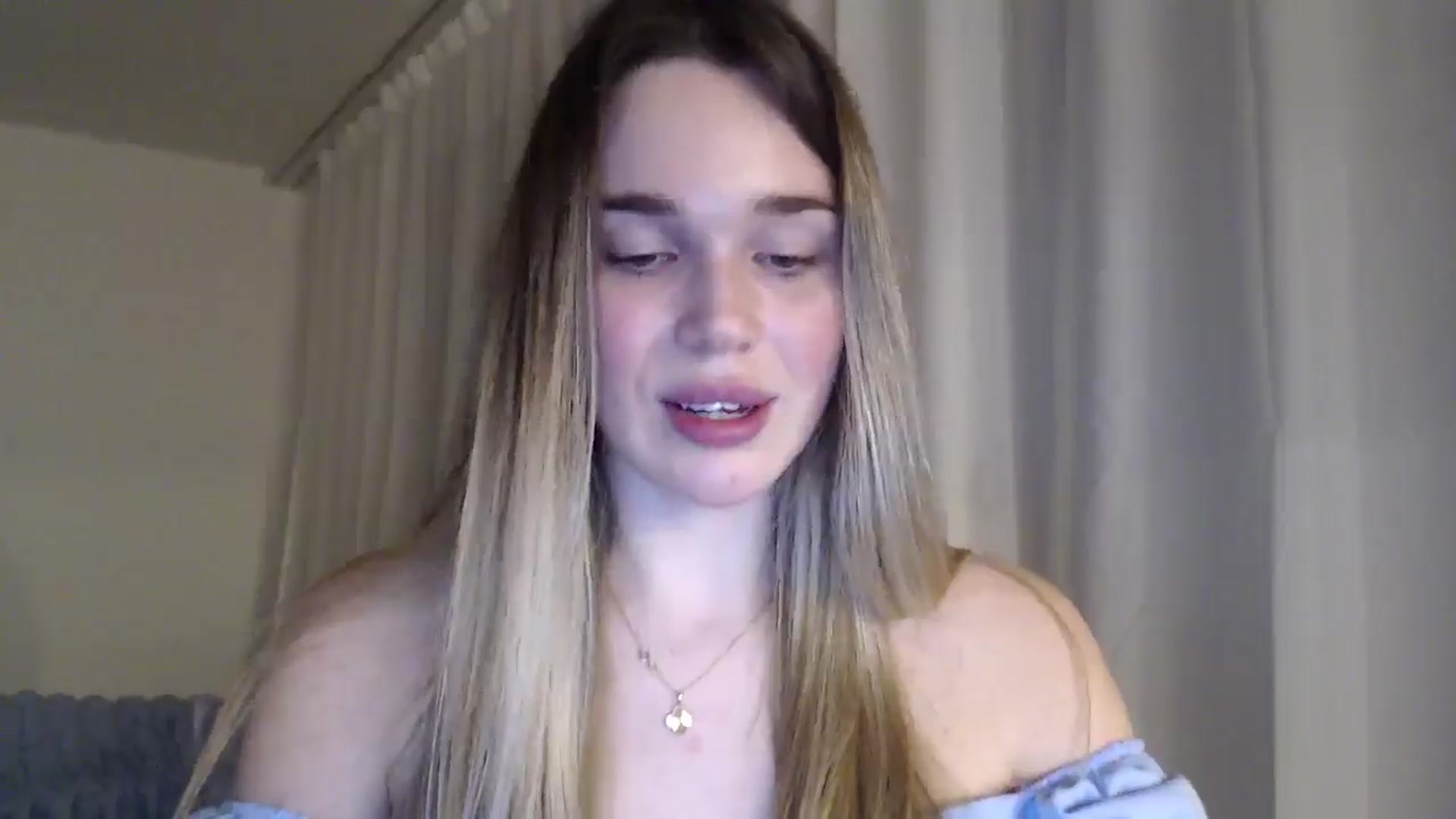 Gallery image thumbnail from Ooh_Cassie's myfreecams stream on, 01/20/2026, 23:11 image 4 of 20