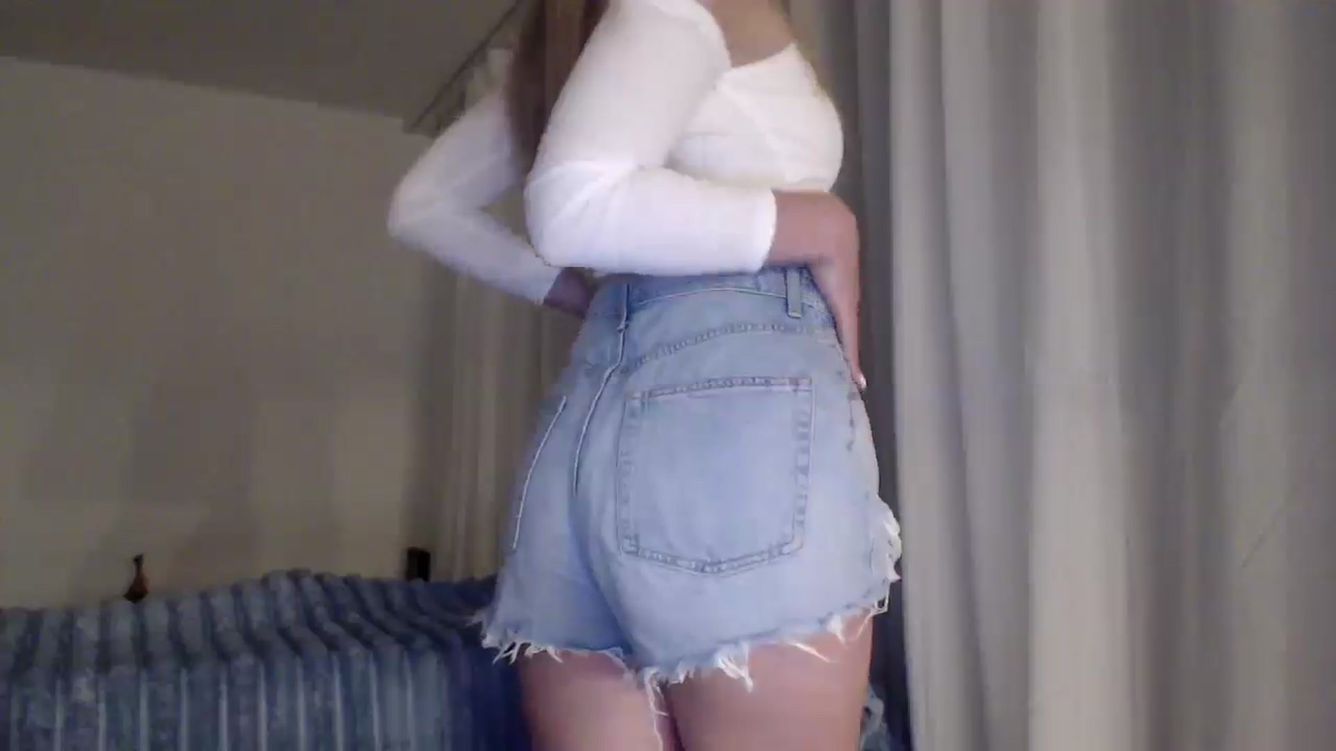 Gallery image thumbnail from Ooh_Cassie's myfreecams stream on, 01/22/2026, 21:58 image 2 of 20