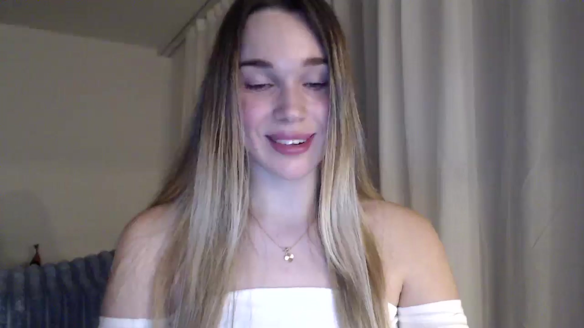 Gallery image thumbnail from Ooh_Cassie's myfreecams stream on, 01/22/2026, 21:58 image 13 of 20
