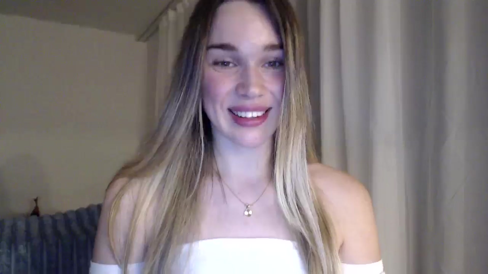 Gallery image thumbnail from Ooh_Cassie's myfreecams stream on, 01/22/2026, 21:58 image 14 of 20
