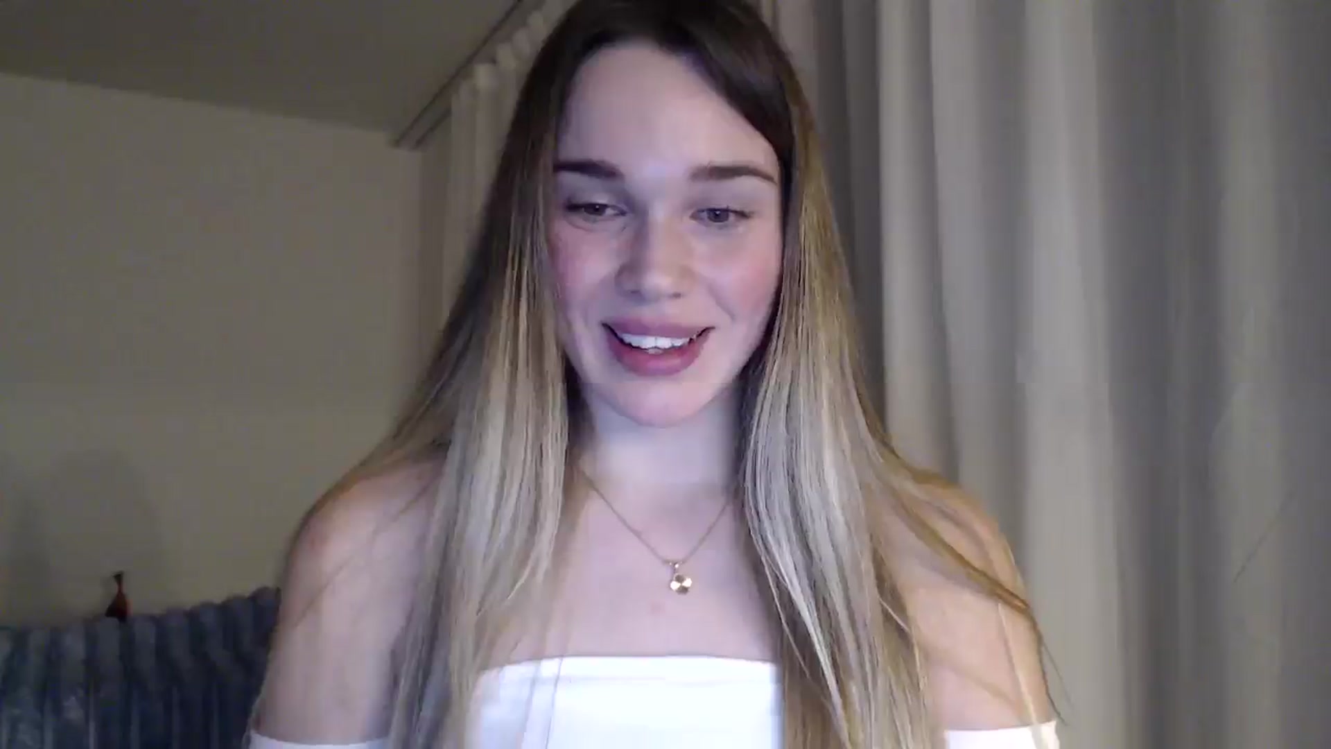 Gallery image thumbnail from Ooh_Cassie's myfreecams stream on, 01/22/2026, 23:15 image 4 of 20