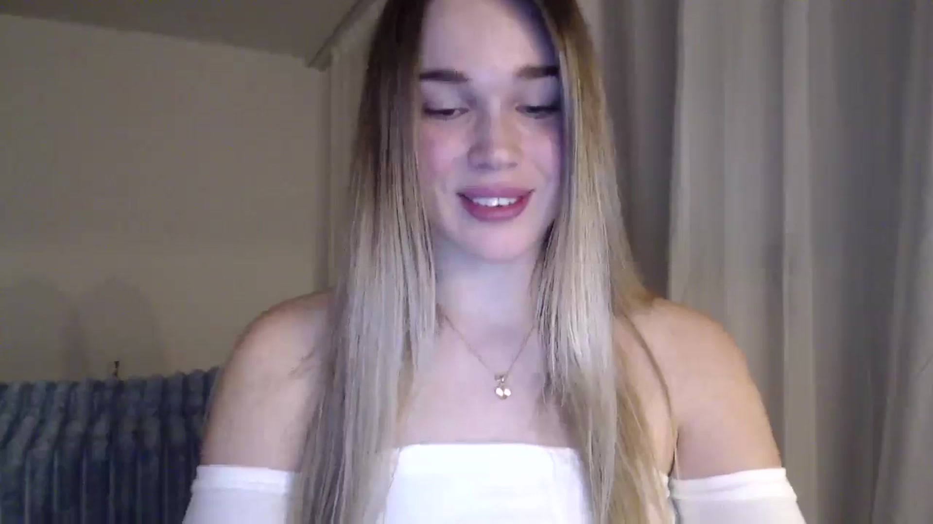 Gallery image thumbnail from Ooh_Cassie's myfreecams stream on, 01/24/2026, 22:33 image 8 of 20