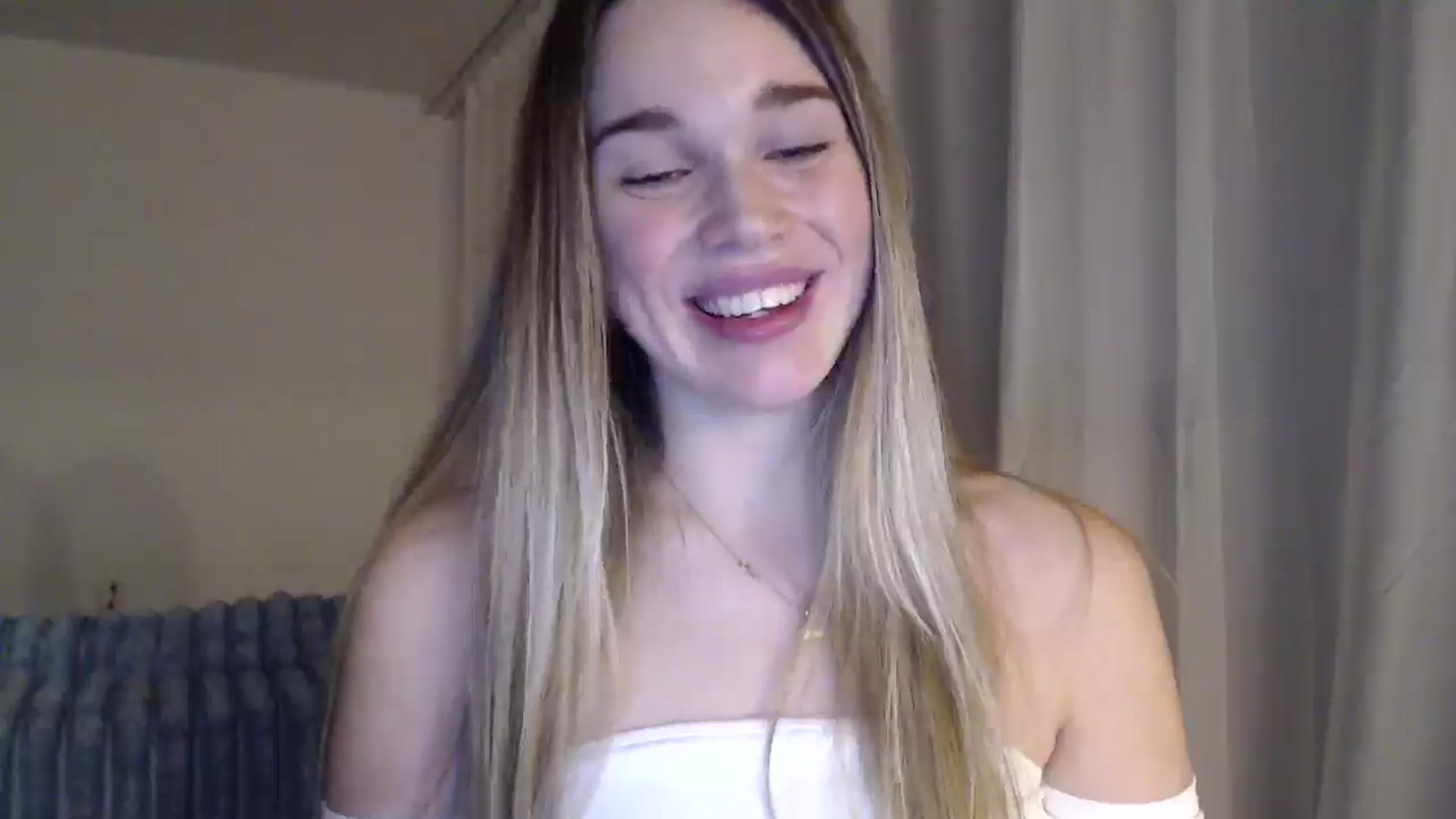 Gallery image thumbnail from Ooh_Cassie's myfreecams stream on, 01/24/2026, 23:51 image 15 of 20
