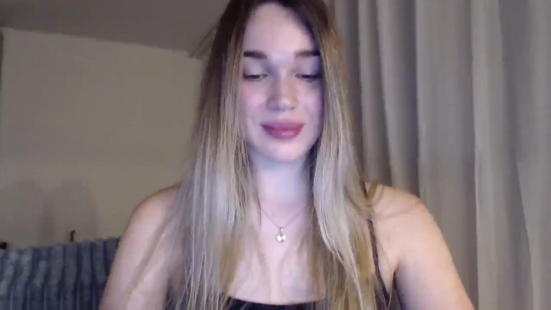 Gallery image thumbnail from Ooh_Cassie's myfreecams stream on, 01/26/2026, 20:43 image 2 of 20
