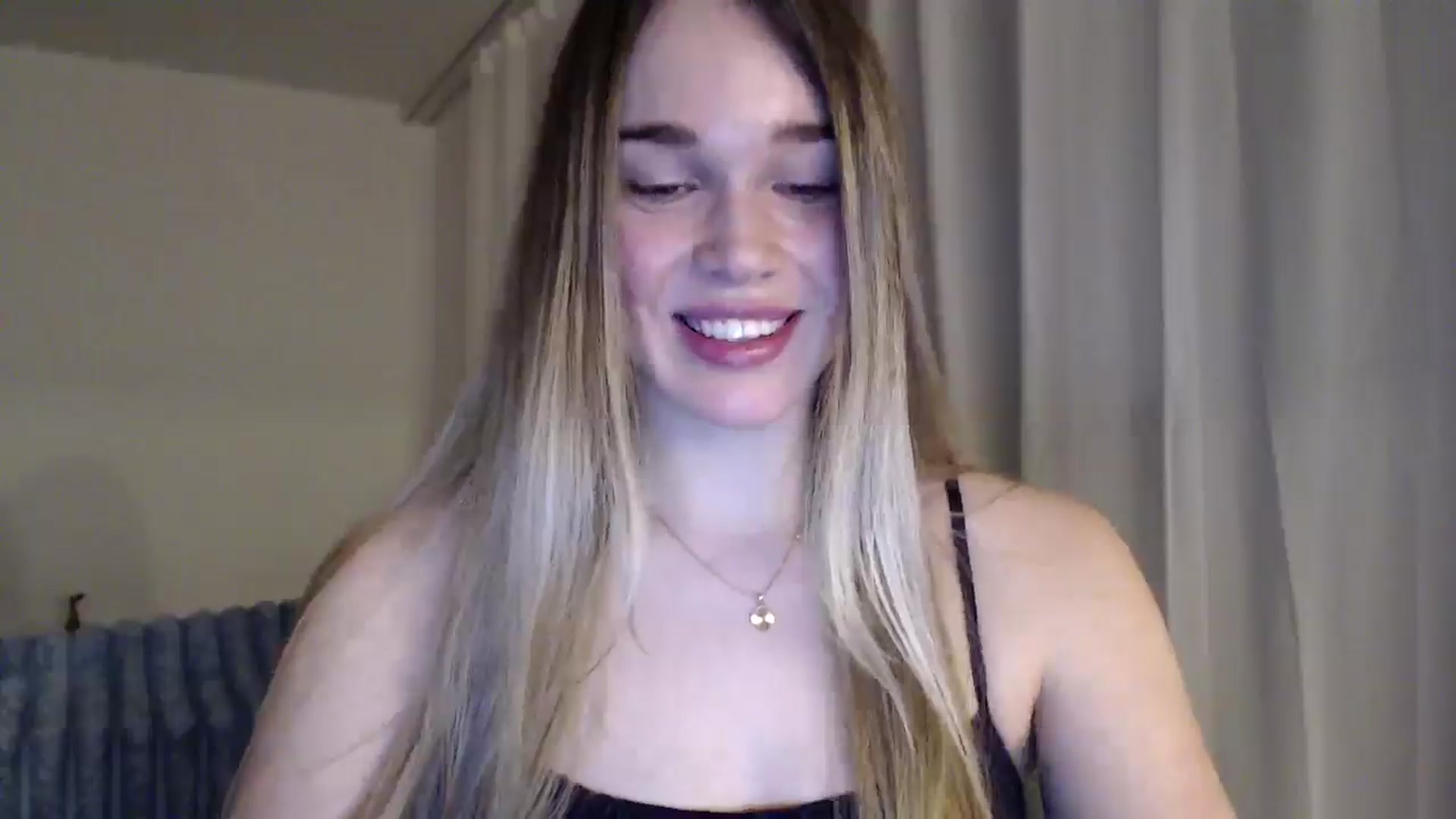 Gallery image thumbnail from Ooh_Cassie's myfreecams stream on, 01/26/2026, 20:43 image 14 of 20