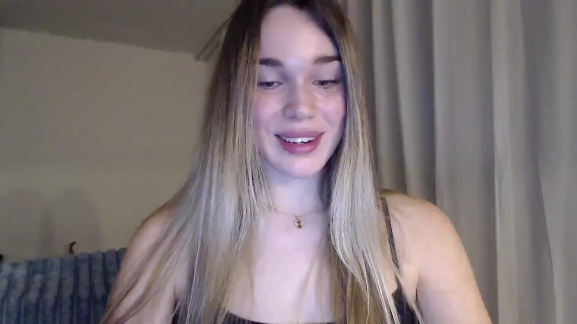 Gallery image thumbnail from Ooh_Cassie's myfreecams stream on, 01/26/2026, 20:43 image 5 of 20