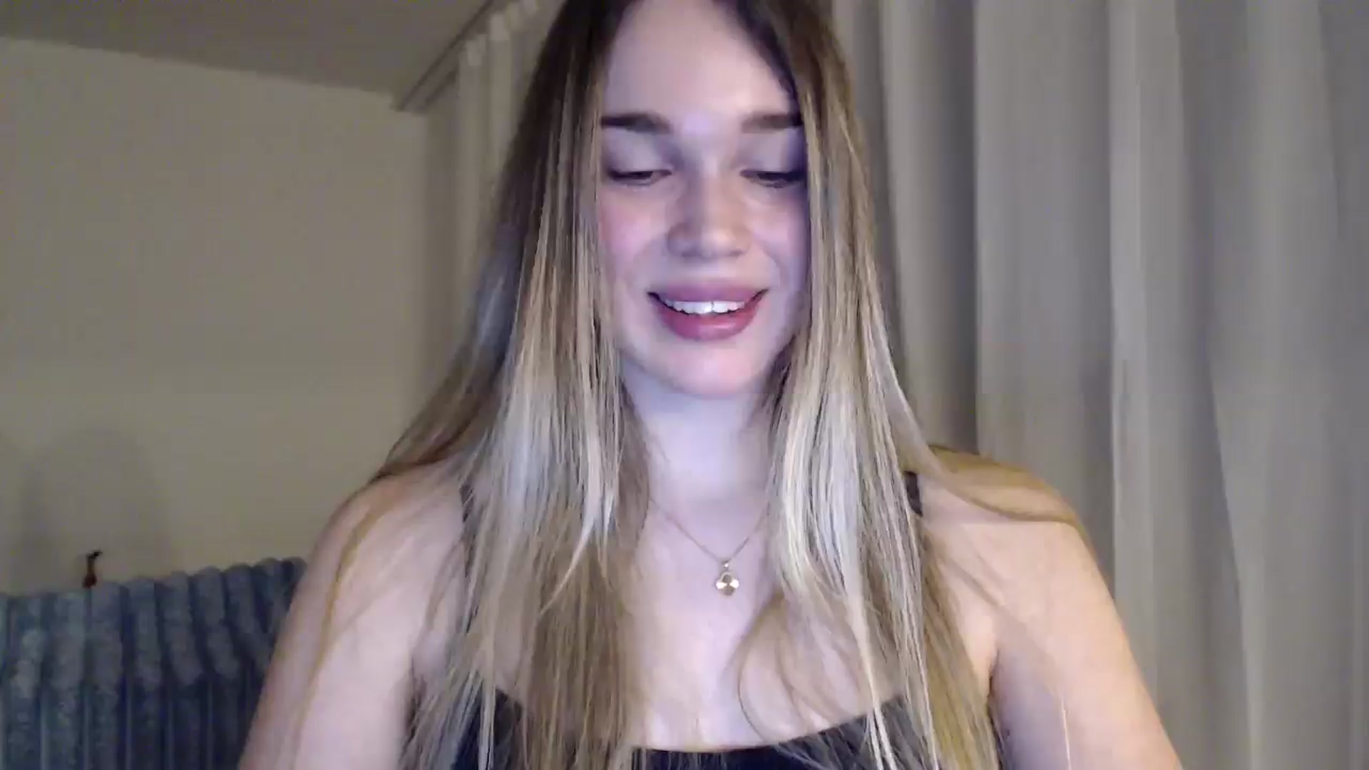 Gallery image thumbnail from Ooh_Cassie's myfreecams stream on, 01/26/2026, 20:43 image 15 of 20