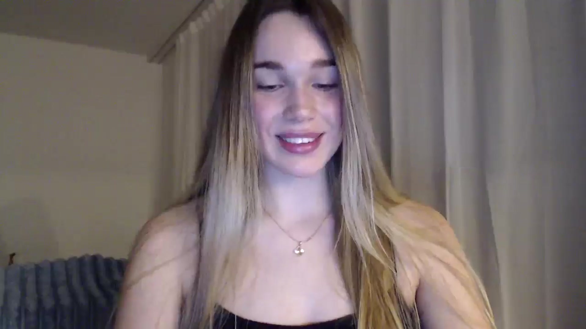 Gallery image thumbnail from Ooh_Cassie's myfreecams stream on, 01/26/2026, 22:27 image 7 of 20