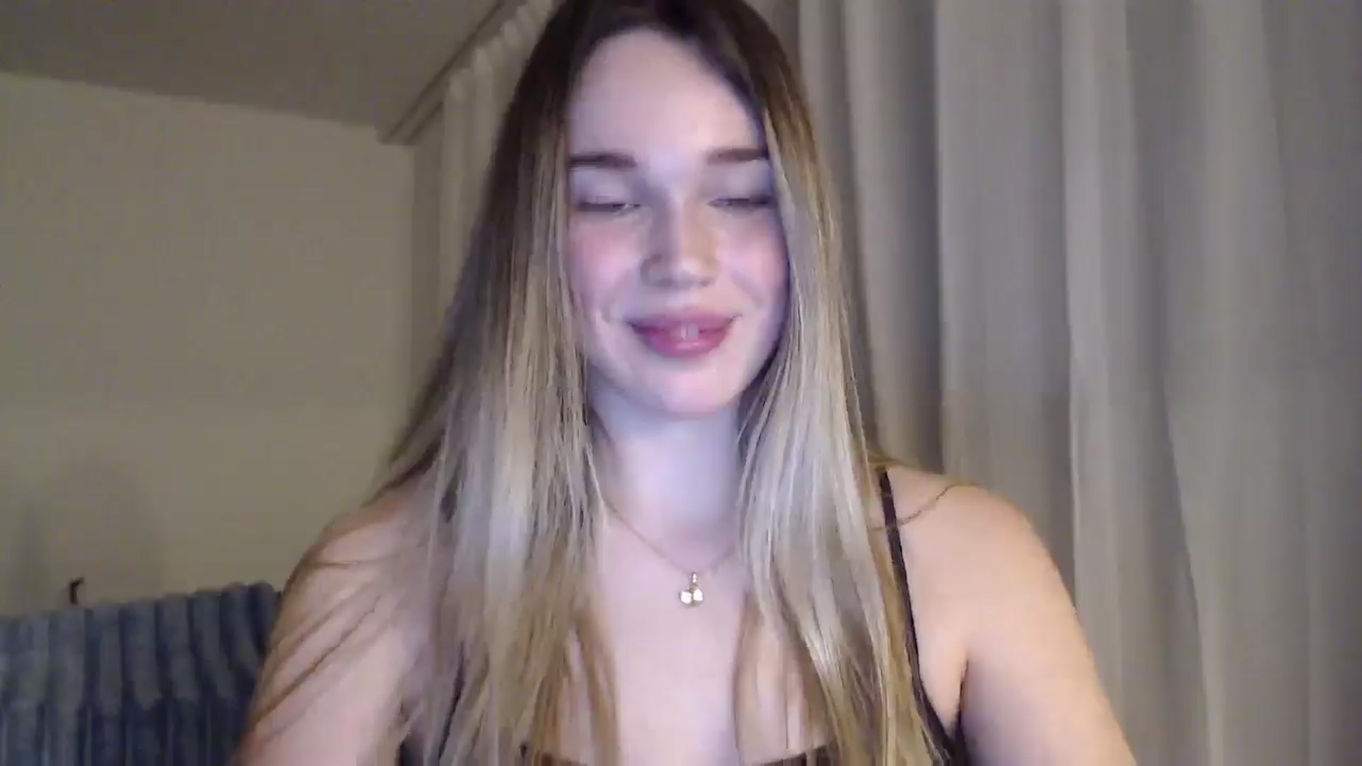 Gallery image thumbnail from Ooh_Cassie's myfreecams stream on, 01/26/2026, 22:27 image 14 of 20