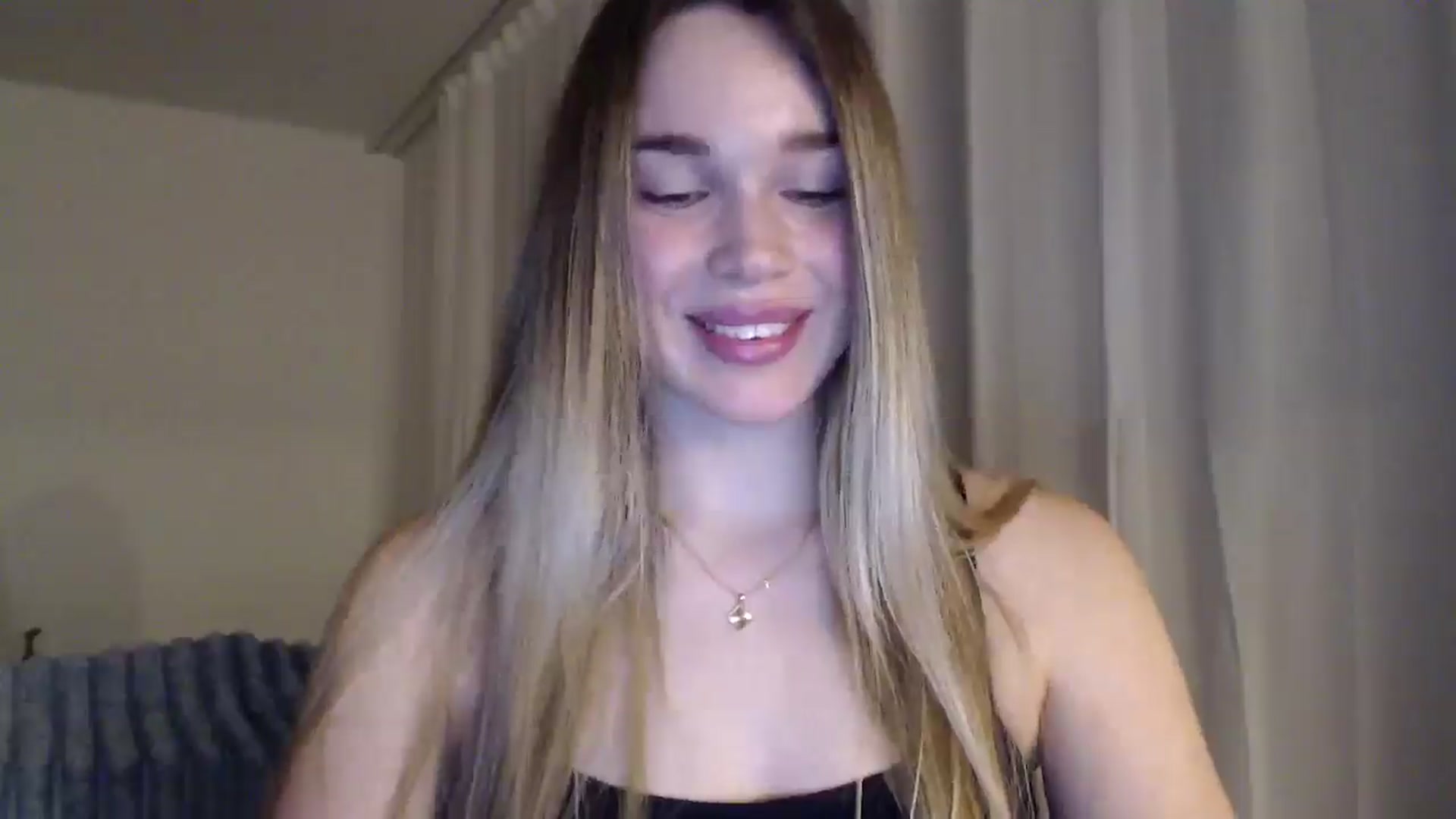 Gallery image thumbnail from Ooh_Cassie's myfreecams stream on, 01/26/2026, 22:27 image 6 of 20