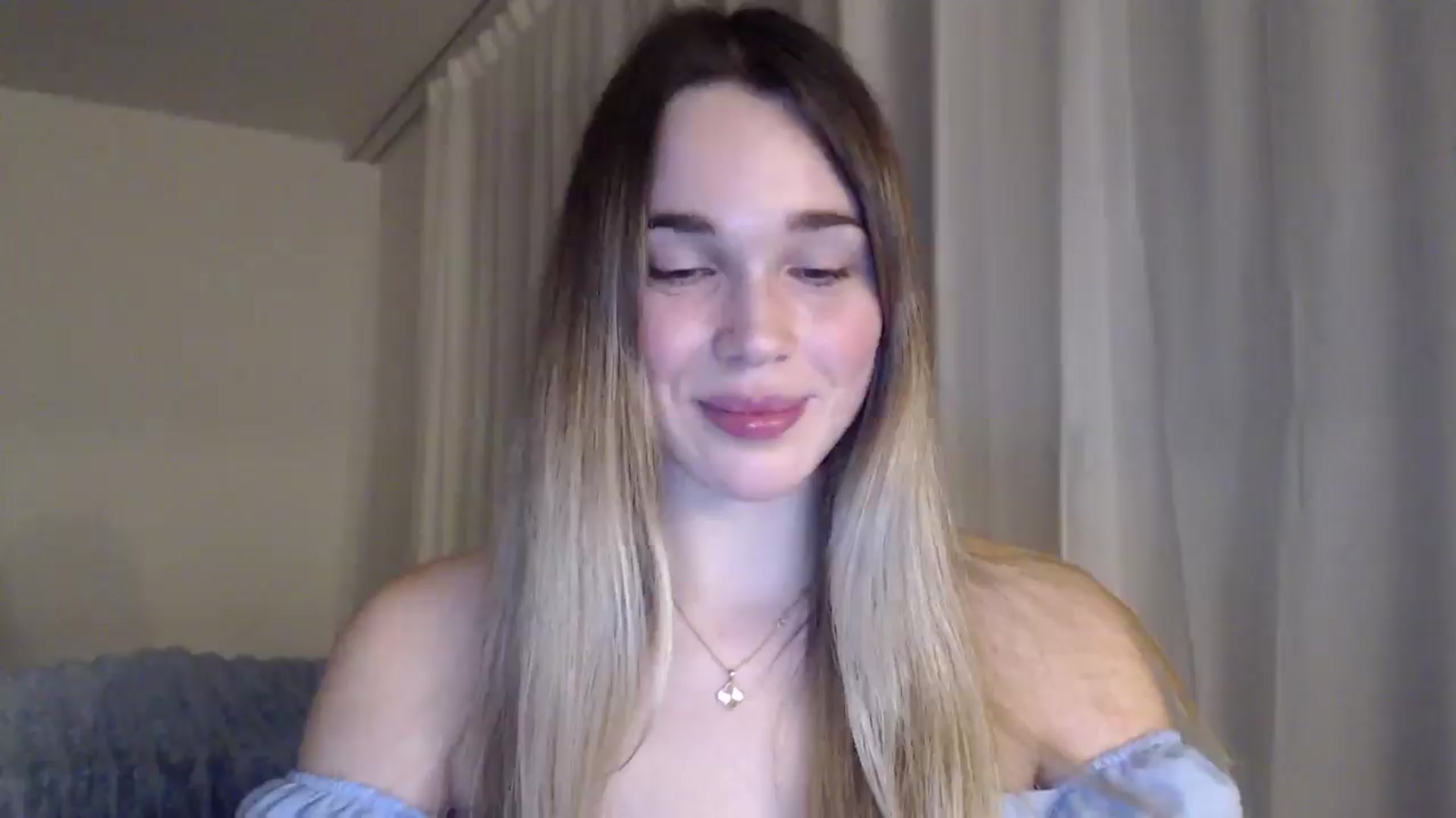 Gallery image thumbnail from Ooh_Cassie's myfreecams stream on, 01/27/2026, 20:33 image 3 of 20