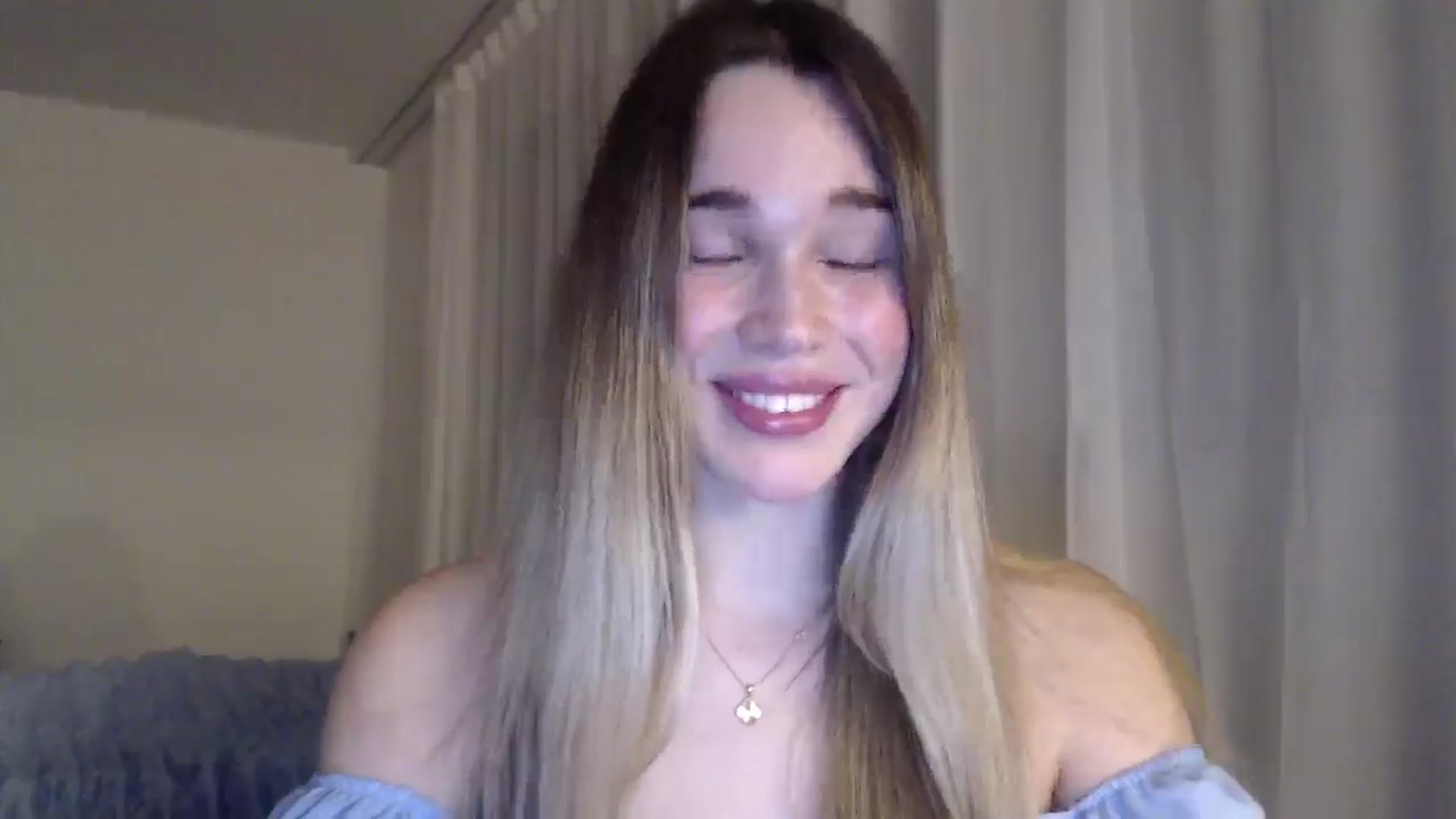 Gallery image thumbnail from Ooh_Cassie's myfreecams stream on, 01/27/2026, 20:33 image 6 of 20