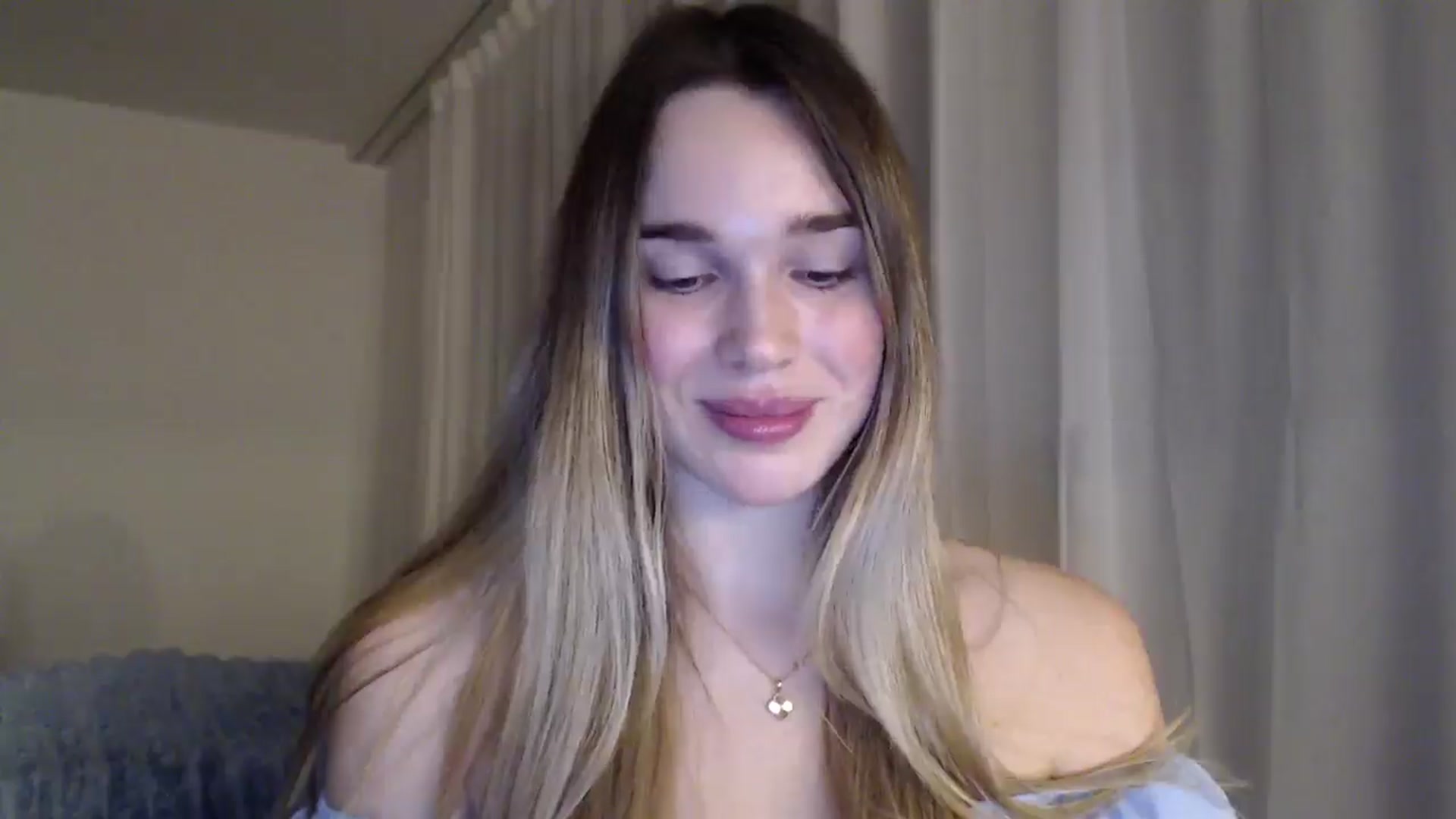 Gallery image thumbnail from Ooh_Cassie's myfreecams stream on, 01/27/2026, 21:05 image 16 of 20