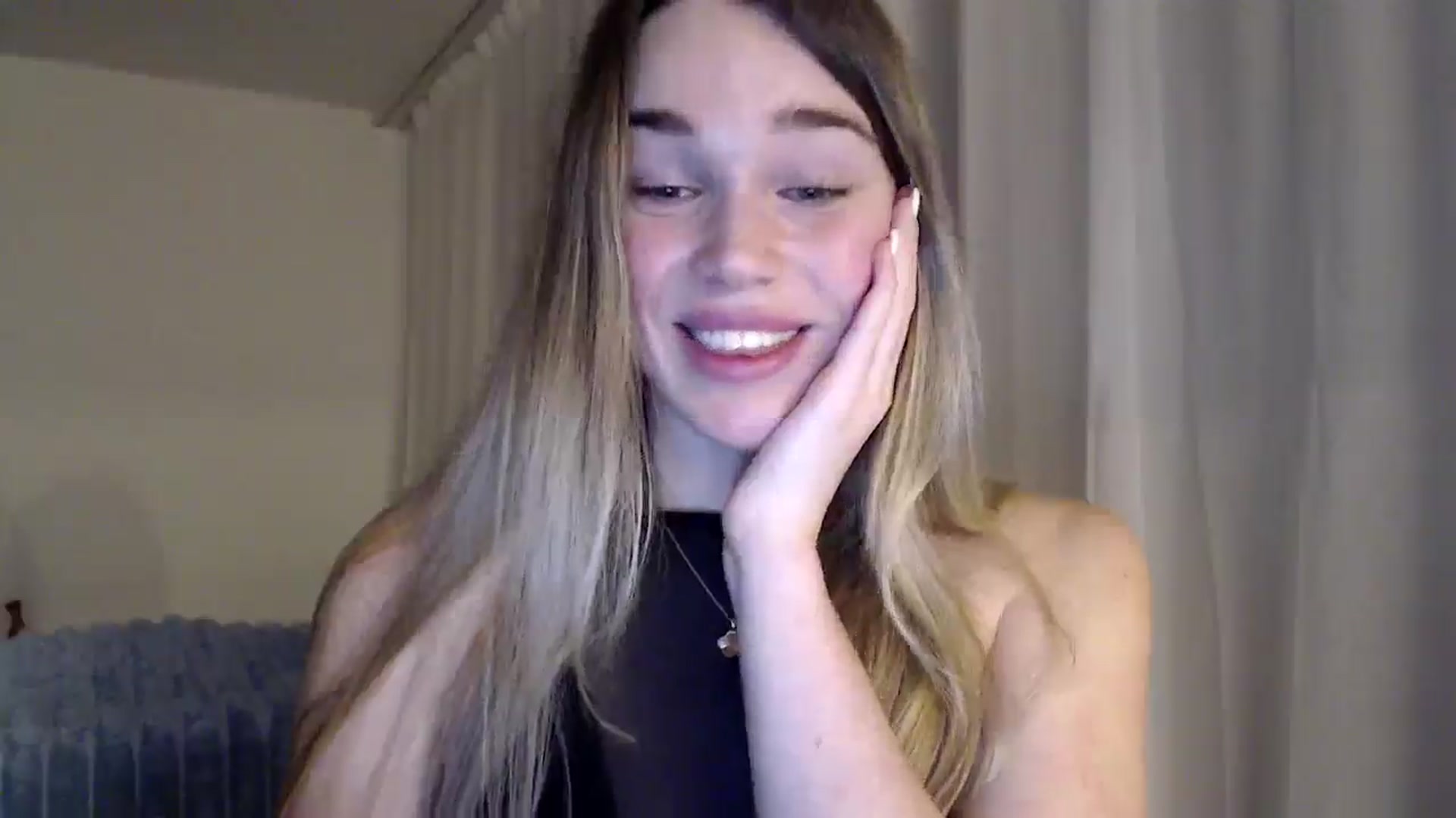 Gallery image thumbnail from Ooh_Cassie's myfreecams stream on, 01/28/2026, 21:06 image 12 of 20