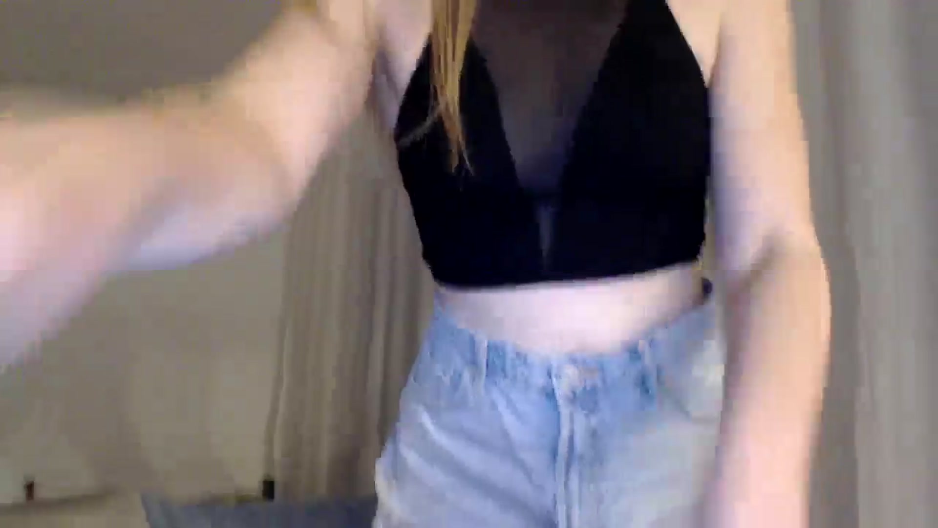 Gallery image thumbnail from Ooh_Cassie's myfreecams stream on, 01/28/2026, 22:16 image 15 of 20