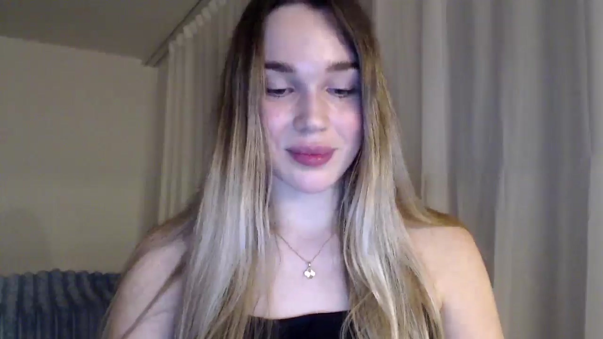 Gallery image thumbnail from Ooh_Cassie's myfreecams stream on, 01/29/2026, 23:11 image 3 of 20