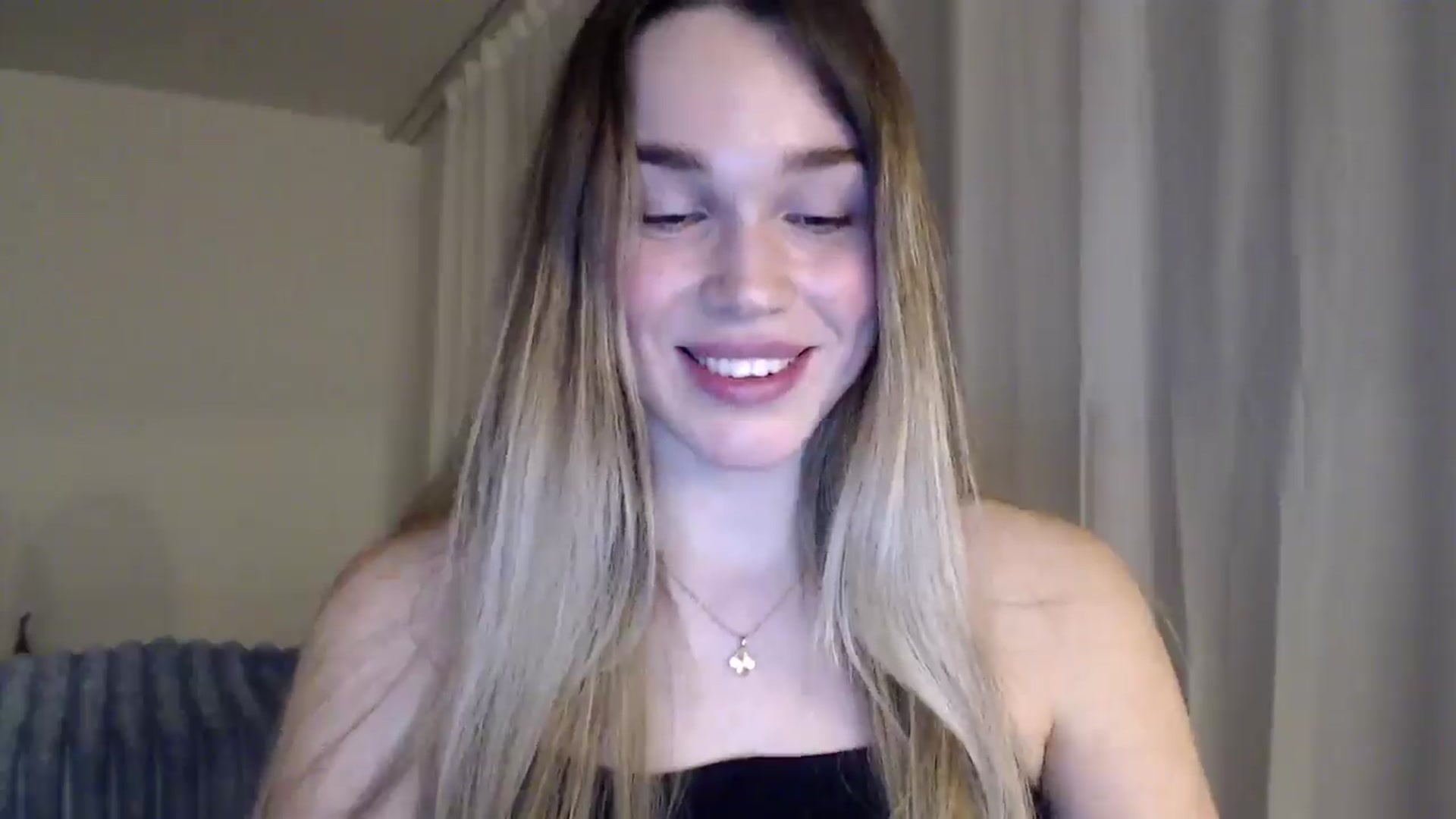 Gallery image thumbnail from Ooh_Cassie's myfreecams stream on, 01/29/2026, 23:11 image 16 of 20