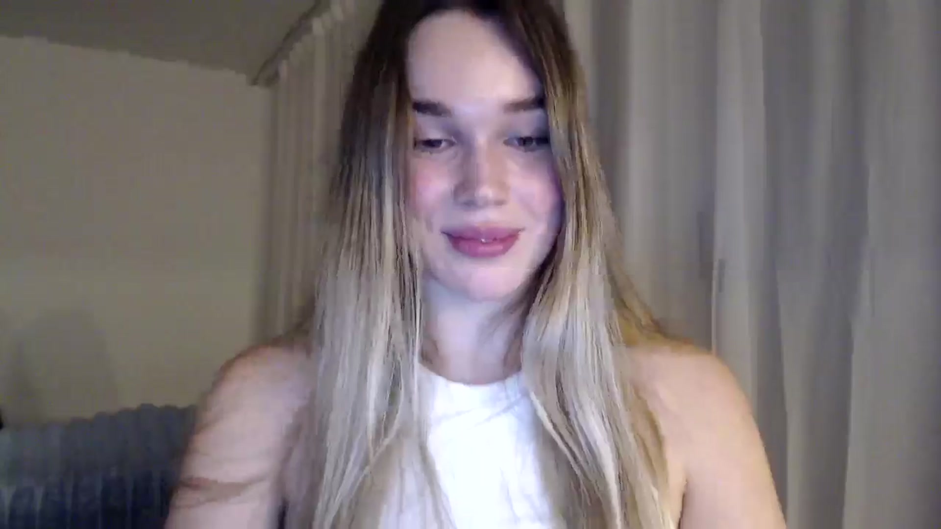 Gallery image thumbnail from Ooh_Cassie's myfreecams stream on, 01/31/2026, 22:46 image 14 of 20