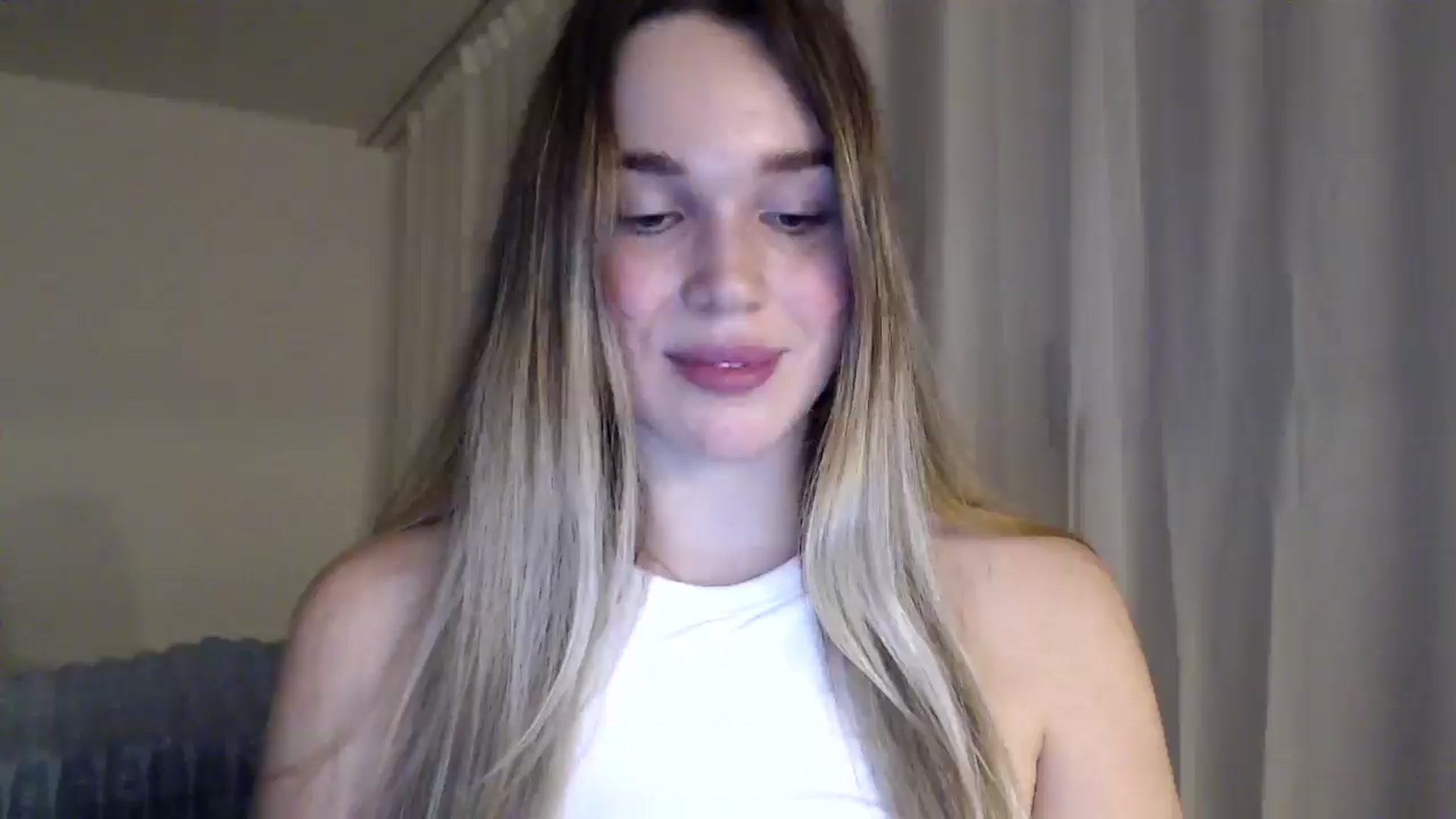 Gallery image thumbnail from Ooh_Cassie's myfreecams stream on, 01/31/2026, 23:06 image 17 of 20