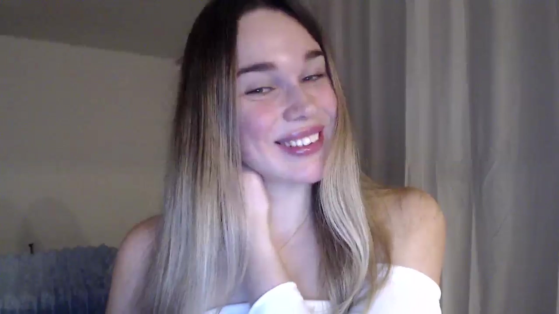 Gallery image thumbnail from Ooh_Cassie's myfreecams stream on, 02/03/2026, 20:04 image 4 of 20