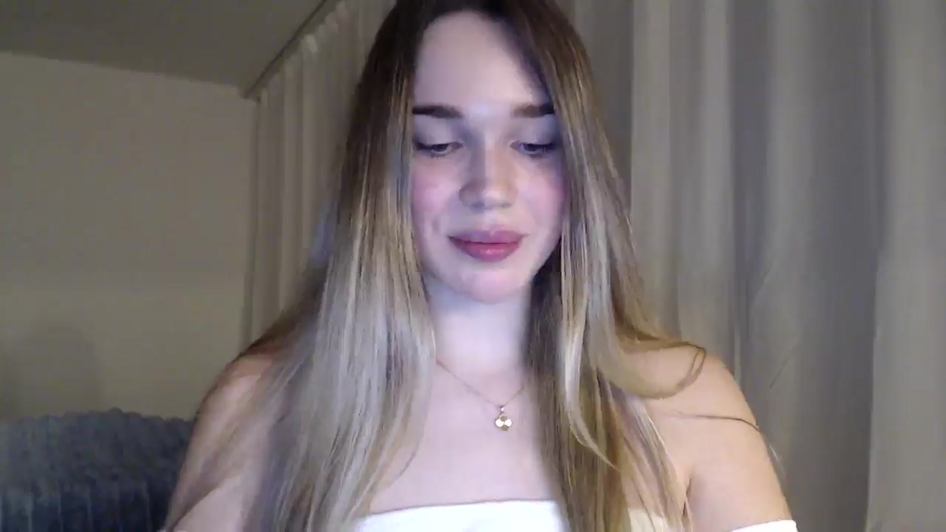 Gallery image thumbnail from Ooh_Cassie's myfreecams stream on, 02/03/2026, 22:23 image 17 of 20