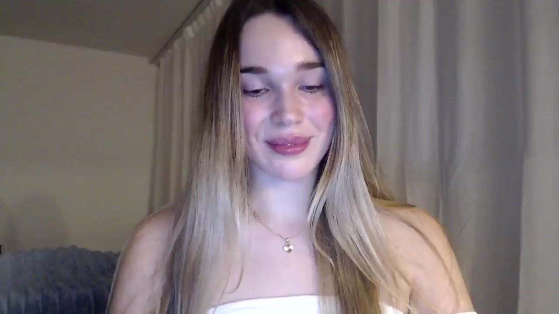 Gallery image thumbnail from Ooh_Cassie's myfreecams stream on, 02/03/2026, 22:23 image 8 of 20