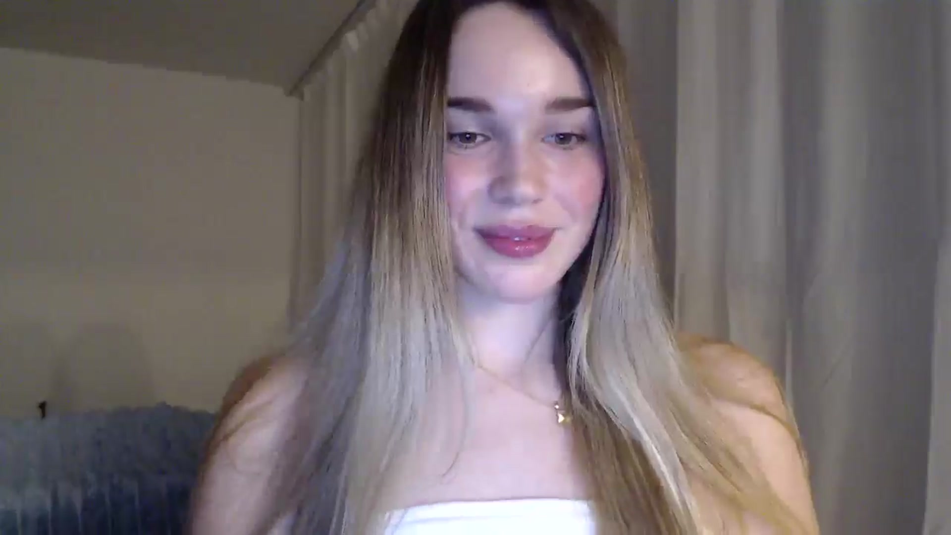 Gallery image thumbnail from Ooh_Cassie's myfreecams stream on, 02/03/2026, 22:23 image 3 of 20