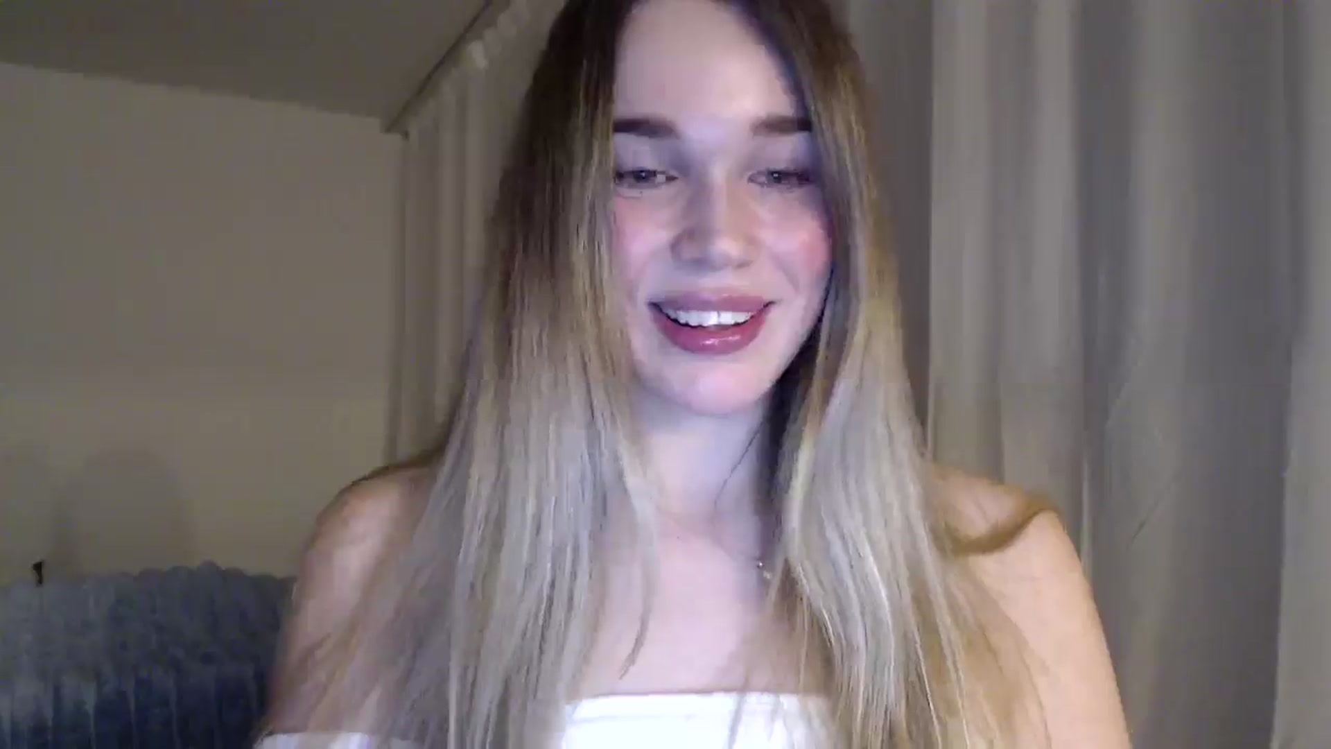 Gallery image thumbnail from Ooh_Cassie's myfreecams stream on, 02/03/2026, 22:23 image 4 of 20