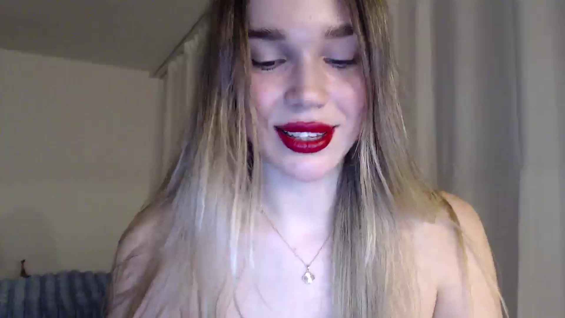 Gallery image thumbnail from Ooh_Cassie's myfreecams stream on, 02/04/2026, 21:19 image 16 of 20