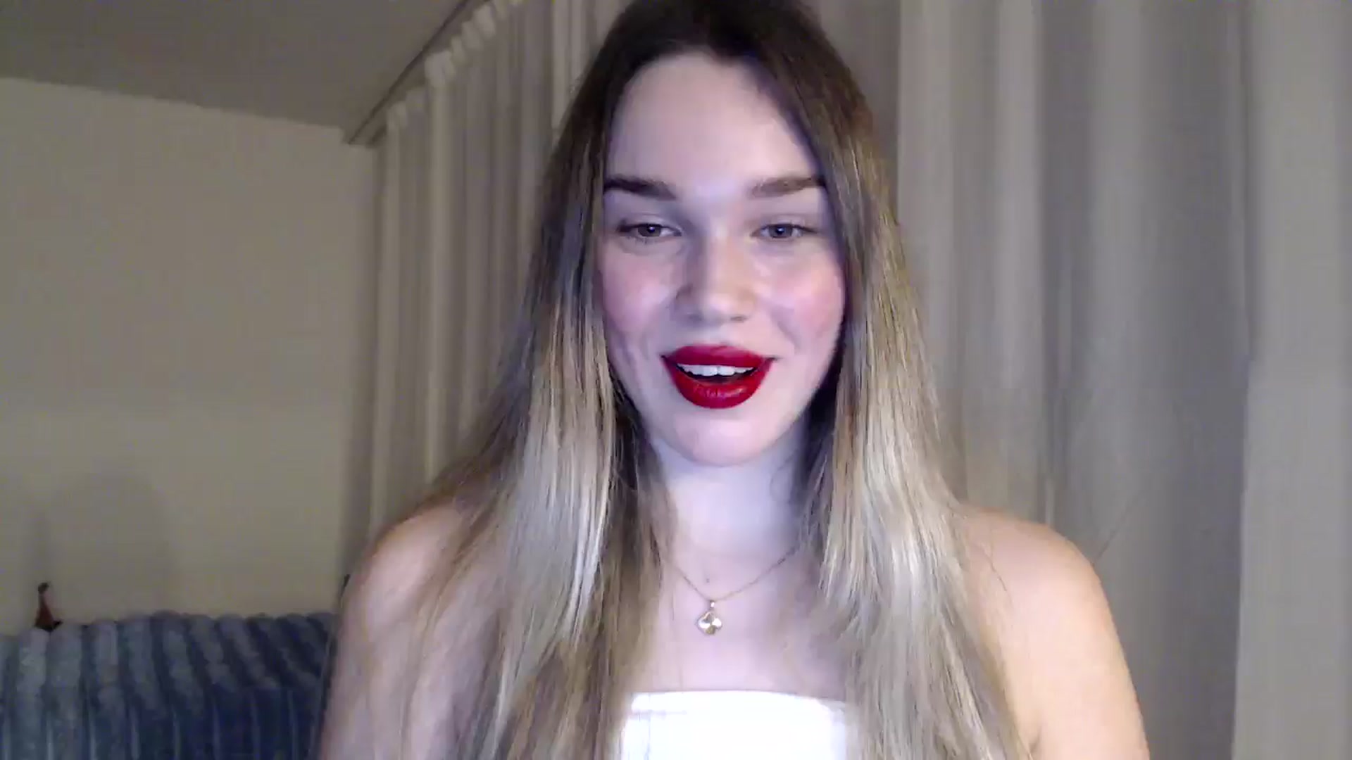 Gallery image thumbnail from Ooh_Cassie's myfreecams stream on, 02/04/2026, 21:19 image 9 of 20