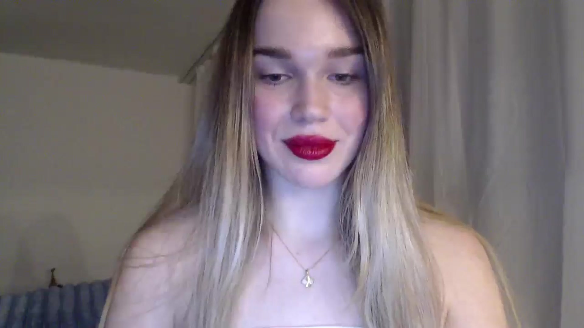 Gallery image thumbnail from Ooh_Cassie's myfreecams stream on, 02/04/2026, 22:14 image 17 of 20