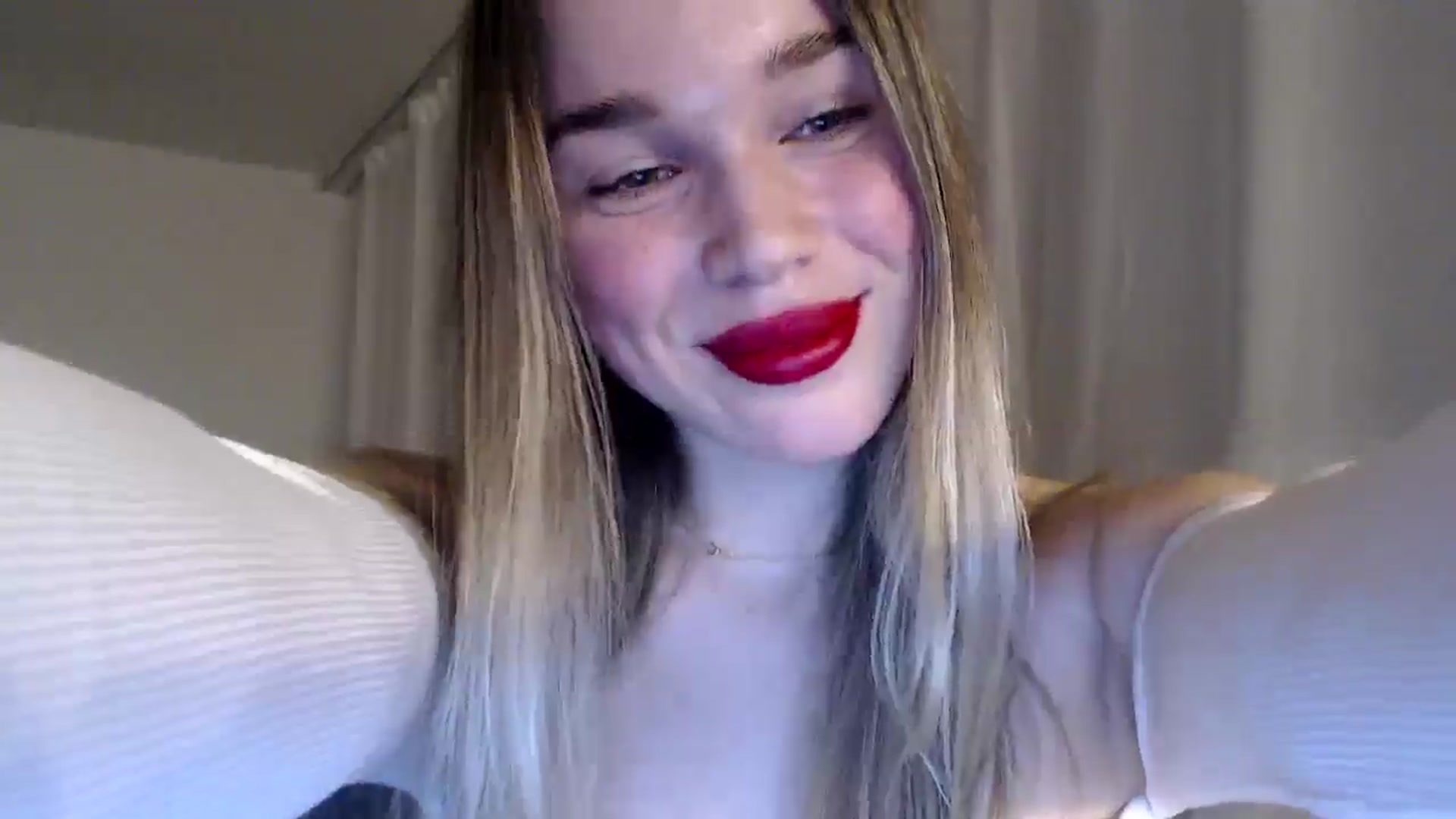 Gallery image thumbnail from Ooh_Cassie's myfreecams stream on, 02/04/2026, 23:01 image 4 of 20