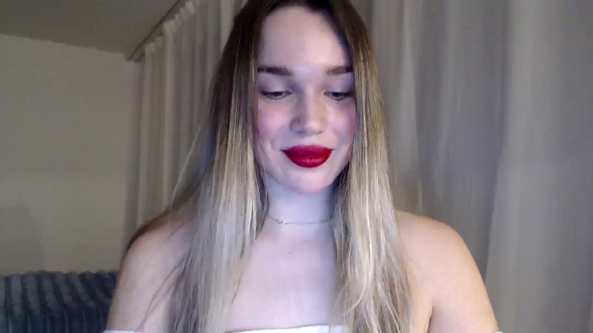 Gallery image thumbnail from Ooh_Cassie's myfreecams stream on, 02/04/2026, 23:01 image 14 of 20