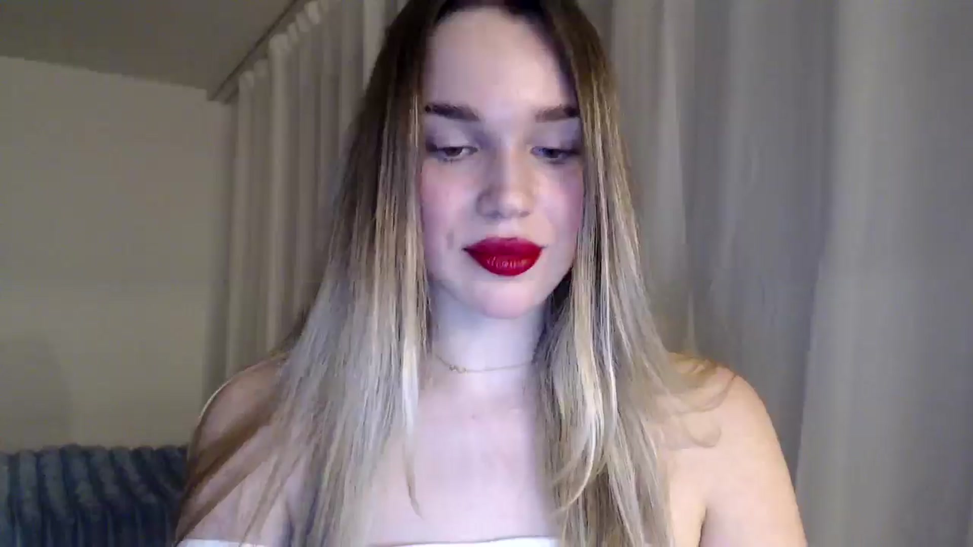 Gallery image thumbnail from Ooh_Cassie's myfreecams stream on, 02/04/2026, 23:01 image 11 of 20