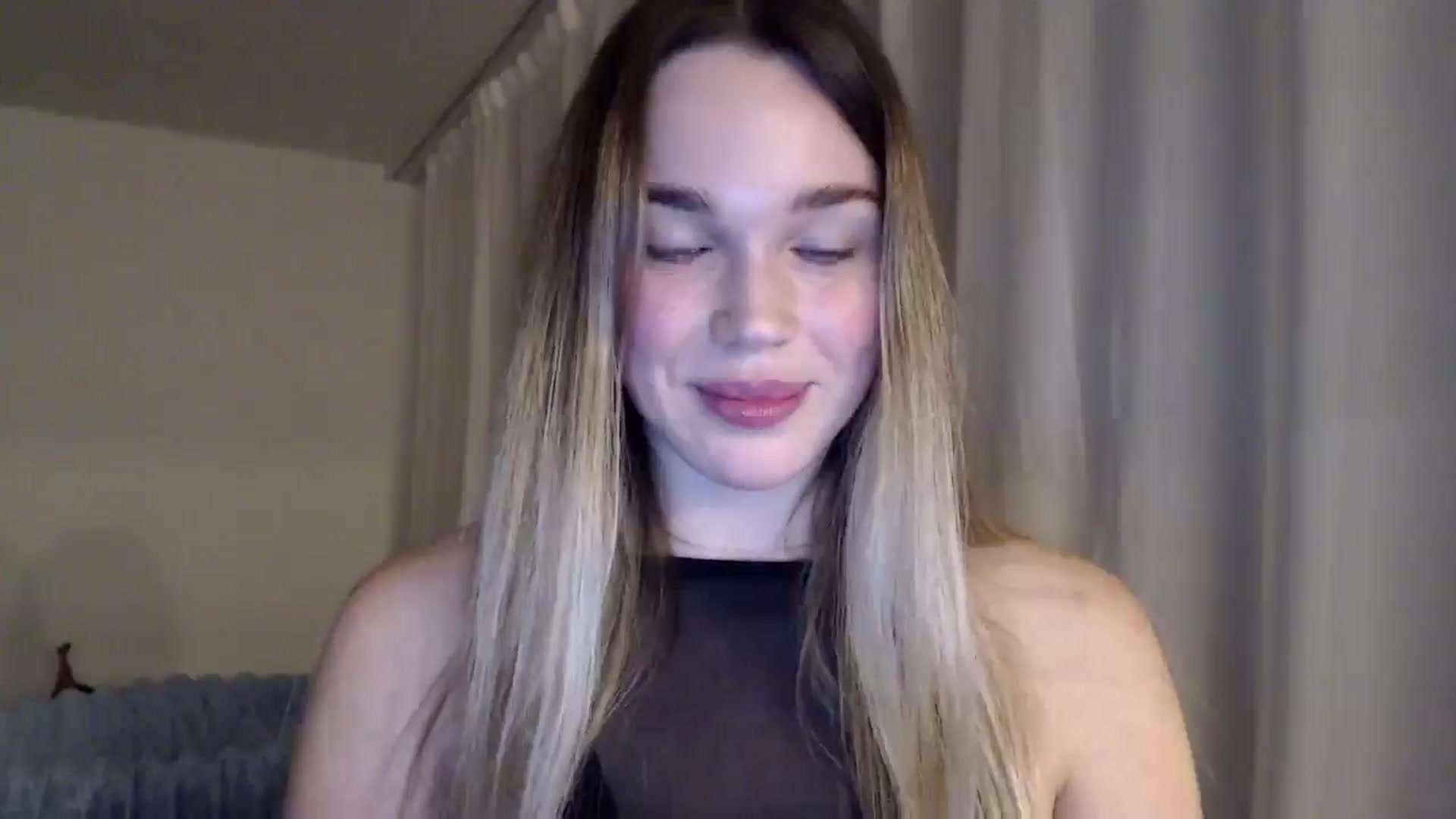 Gallery image thumbnail from Ooh_Cassie's myfreecams stream on, 02/05/2026, 23:26 image 7 of 20