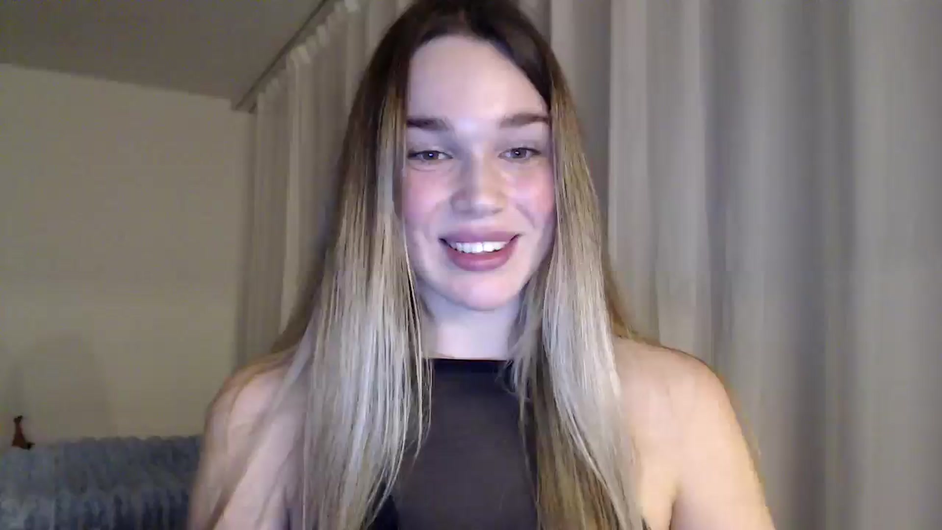 Gallery image thumbnail from Ooh_Cassie's myfreecams stream on, 02/05/2026, 23:26 image 18 of 20