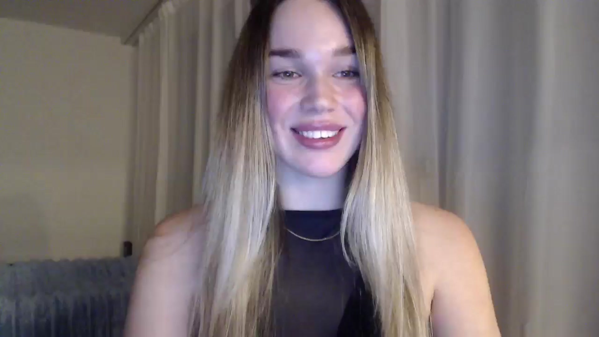 Gallery image thumbnail from Ooh_Cassie's myfreecams stream on, 02/06/2026, 24:56 image 14 of 20