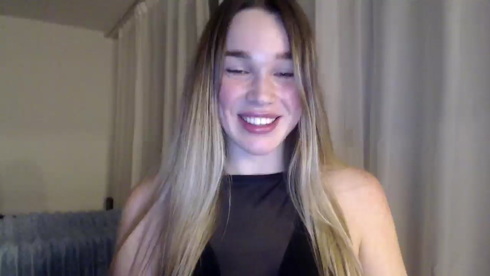 Gallery image thumbnail from Ooh_Cassie's myfreecams stream on, 02/06/2026, 24:56 image 1 of 20